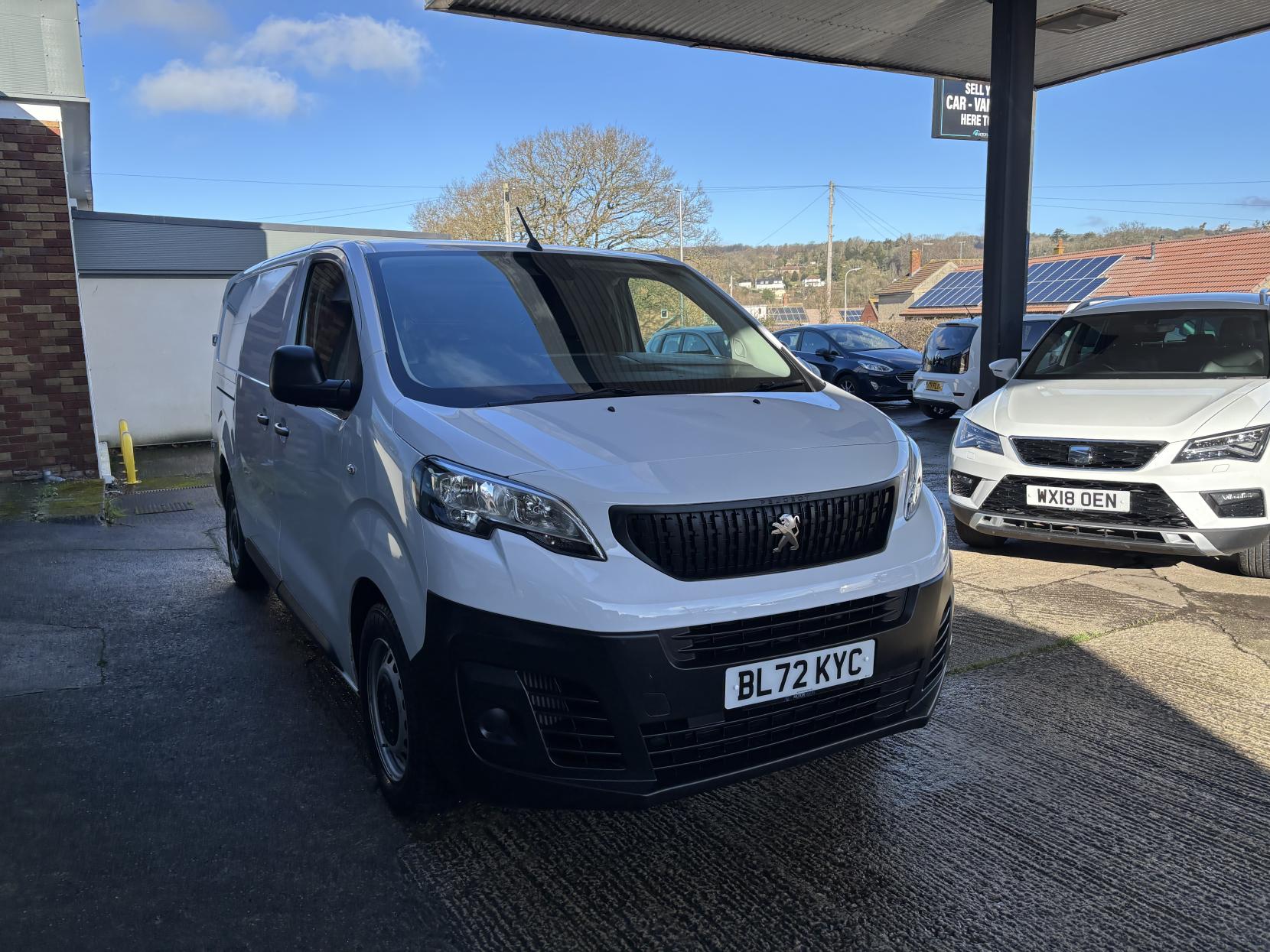 Peugeot Expert 2.0 BlueHDi 1400 Professional Premium Long Panel Van 6dr Diesel Manual LWB Euro 6 (s/s) (145 ps)