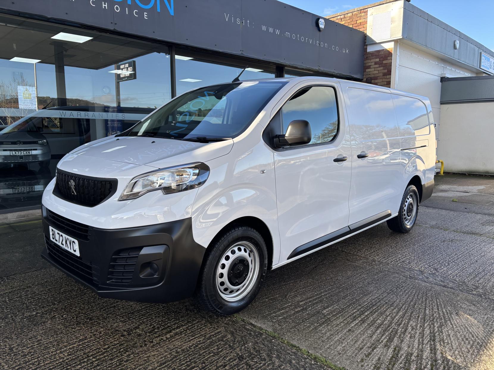 Peugeot Expert 2.0 BlueHDi 1400 Professional Premium Long Panel Van 6dr Diesel Manual LWB Euro 6 (s/s) (145 ps)