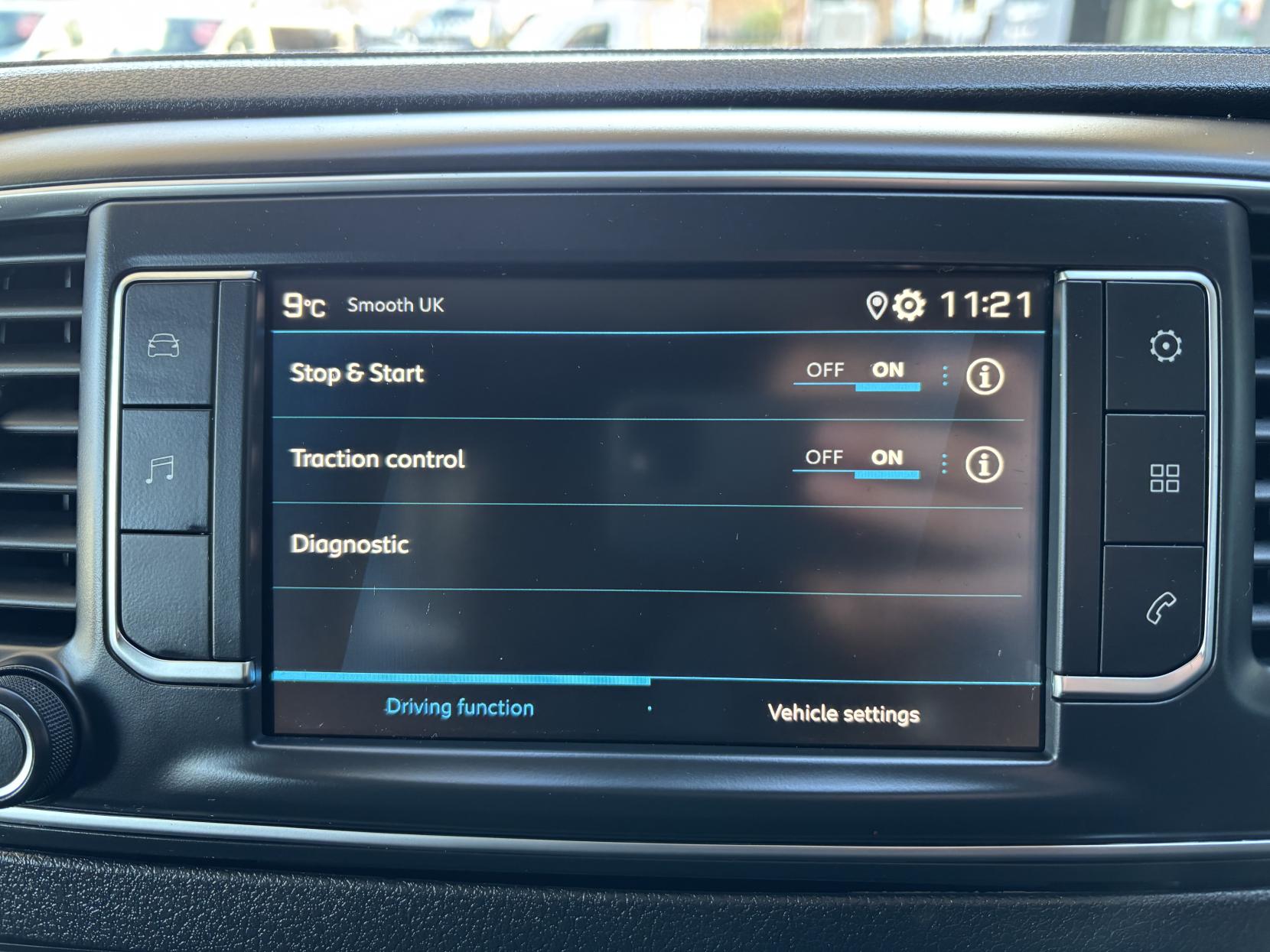 Peugeot Expert 2.0 BlueHDi 1400 Professional Premium Long Panel Van 6dr Diesel Manual LWB Euro 6 (s/s) (145 ps)