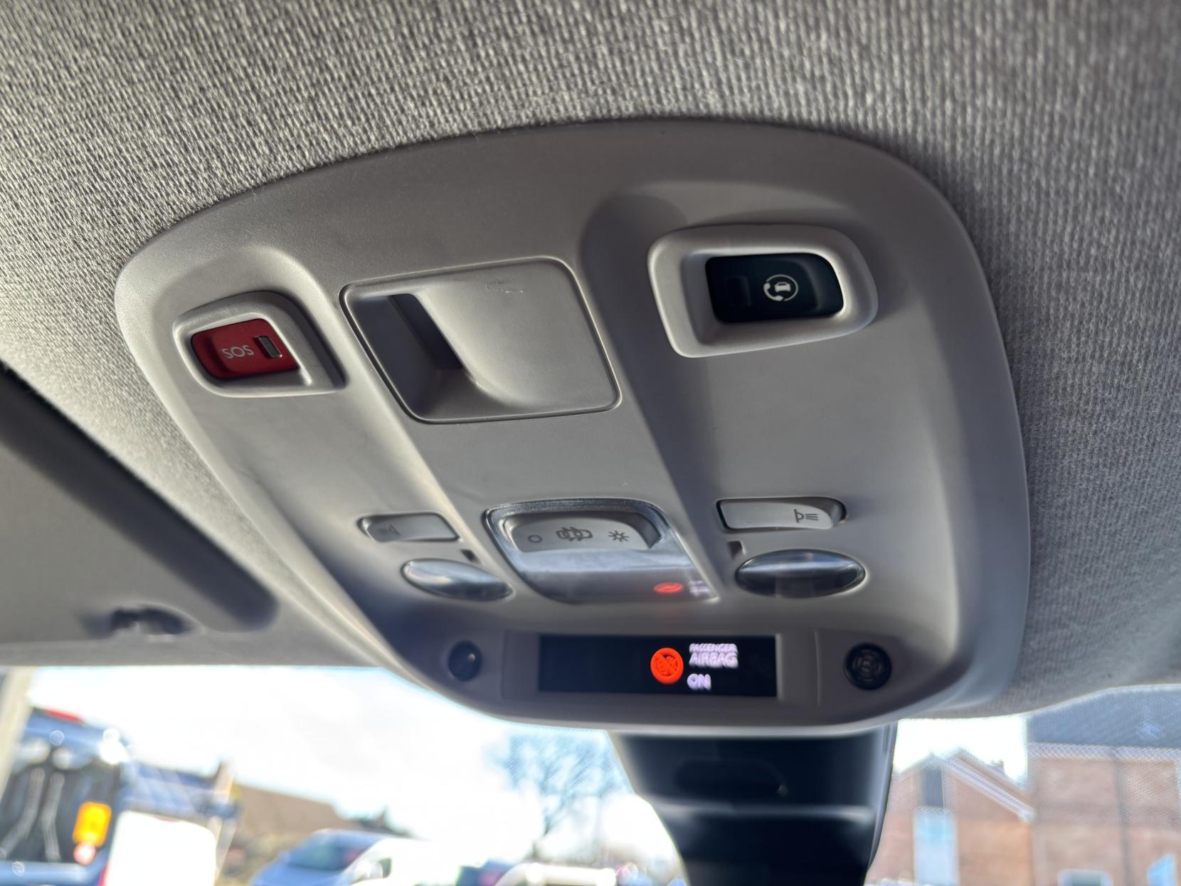 Peugeot Expert 2.0 BlueHDi 1400 Professional Premium Long Panel Van 6dr Diesel Manual LWB Euro 6 (s/s) (145 ps)