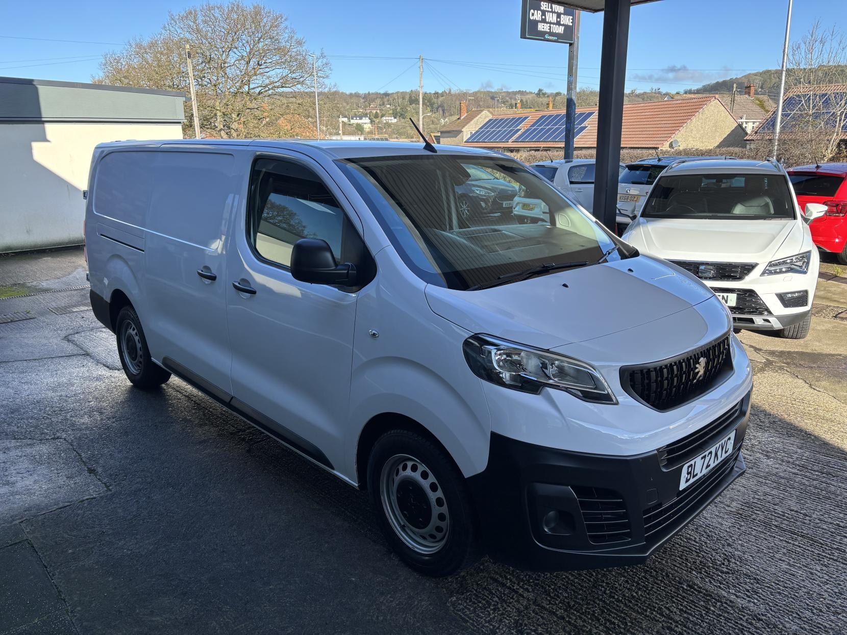 Peugeot Expert 2.0 BlueHDi 1400 Professional Premium Long Panel Van 6dr Diesel Manual LWB Euro 6 (s/s) (145 ps)