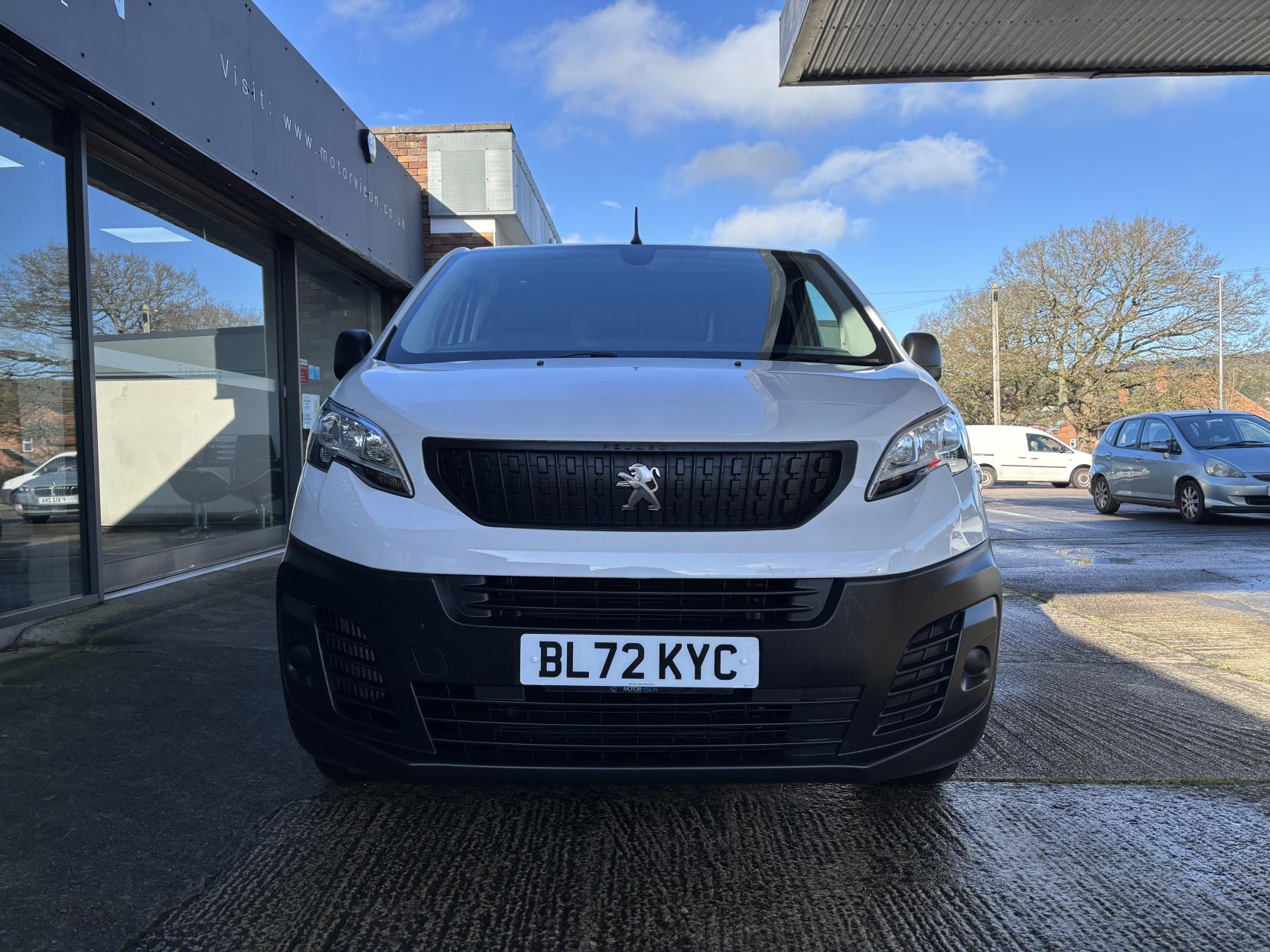 Peugeot Expert 2.0 BlueHDi 1400 Professional Premium Long Panel Van 6dr Diesel Manual LWB Euro 6 (s/s) (145 ps)