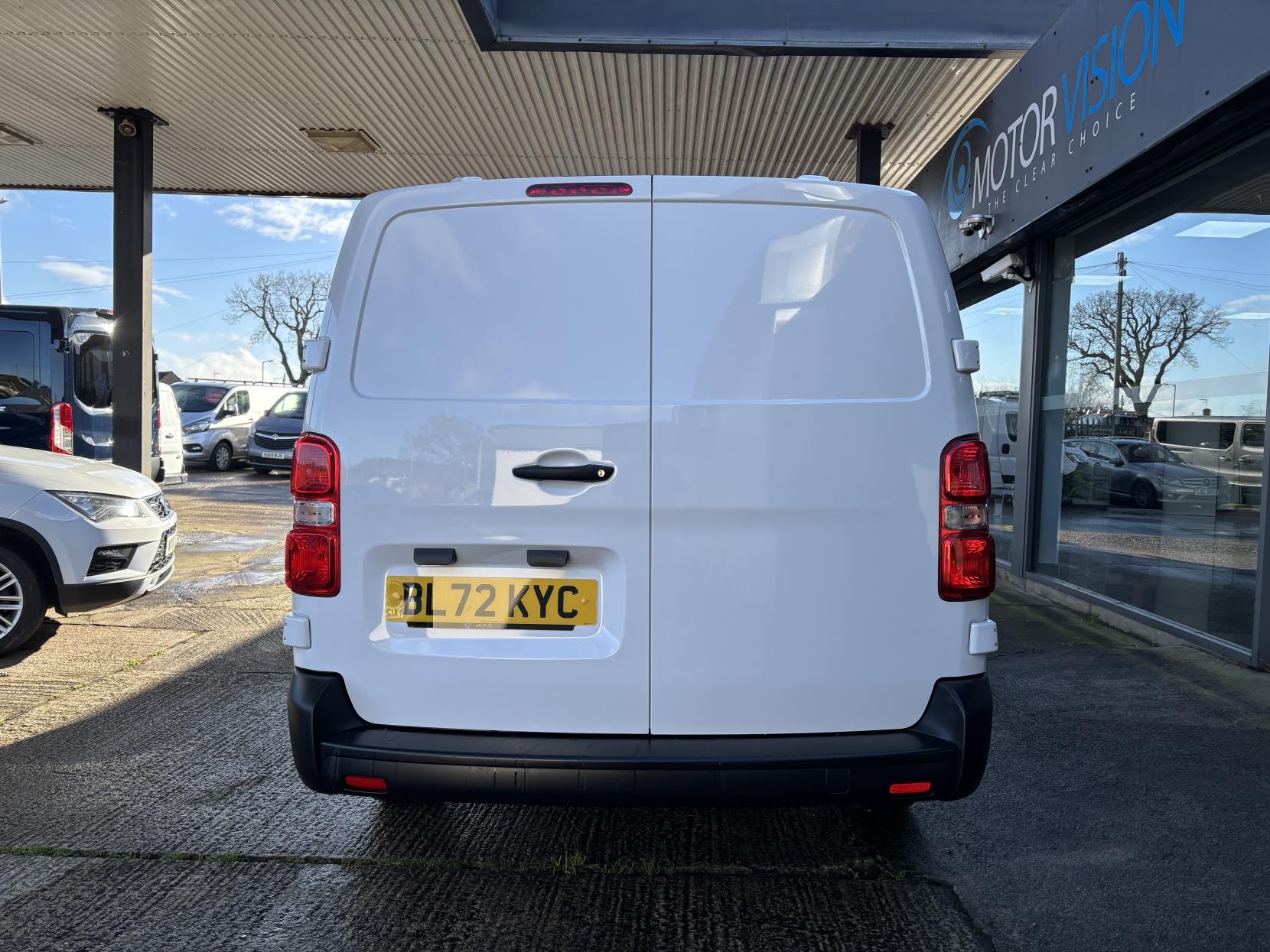 Peugeot Expert 2.0 BlueHDi 1400 Professional Premium Long Panel Van 6dr Diesel Manual LWB Euro 6 (s/s) (145 ps)