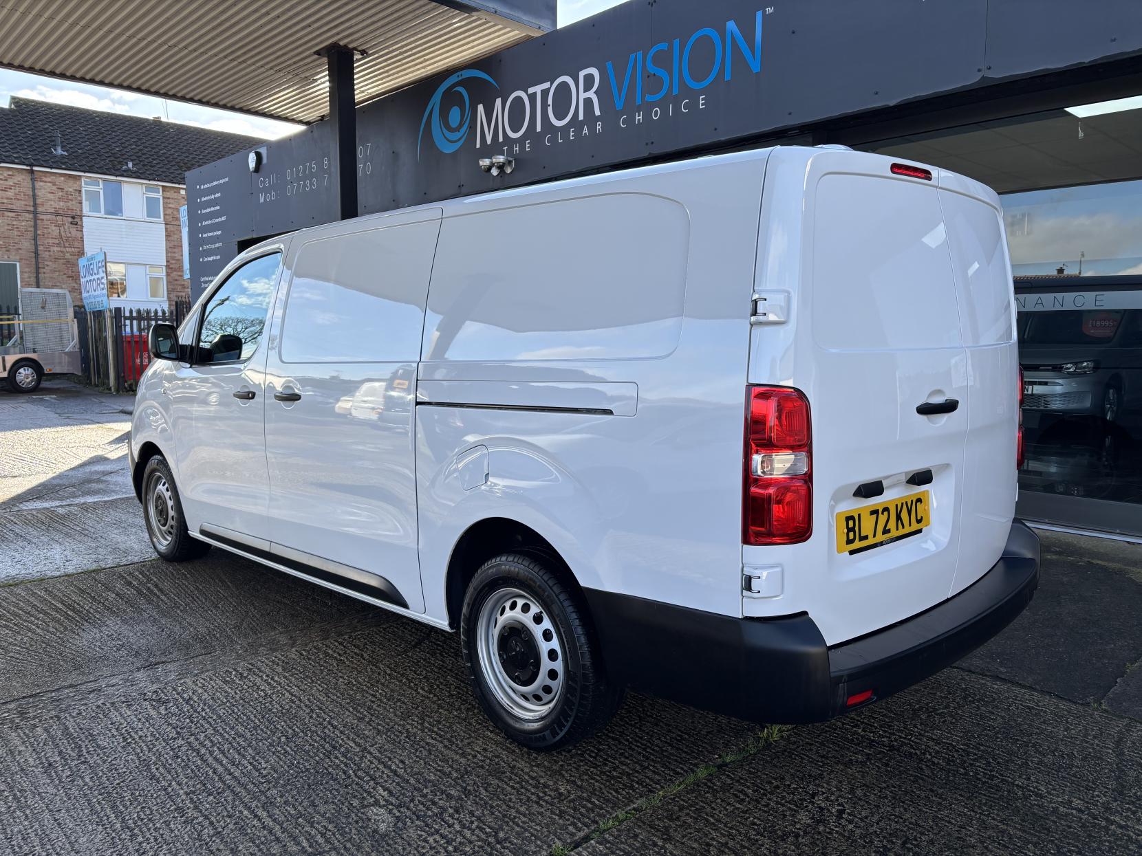 Peugeot Expert 2.0 BlueHDi 1400 Professional Premium Long Panel Van 6dr Diesel Manual LWB Euro 6 (s/s) (145 ps)