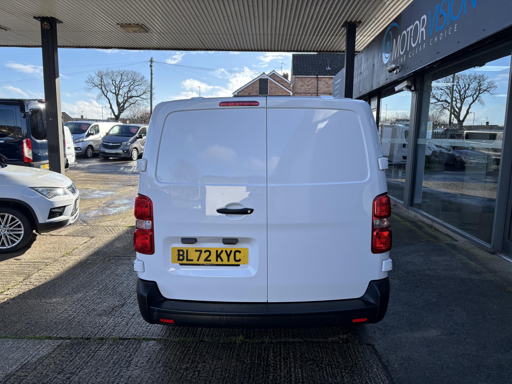 Peugeot Expert 2.0 BlueHDi 1400 Professional Premium Long Panel Van 6dr Diesel Manual LWB Euro 6 (s/s) (145 ps)