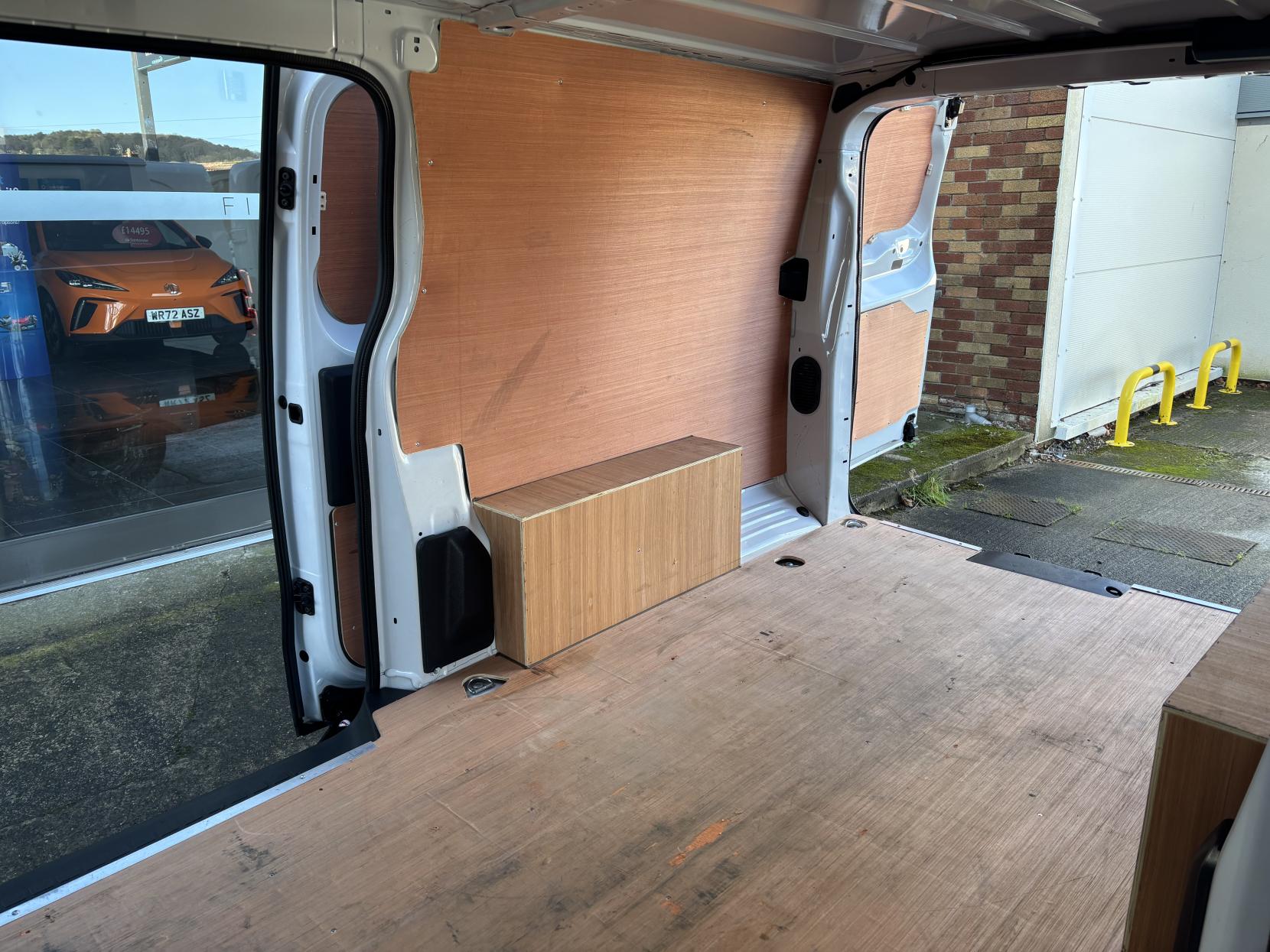 Peugeot Expert 2.0 BlueHDi 1400 Professional Premium Long Panel Van 6dr Diesel Manual LWB Euro 6 (s/s) (145 ps)