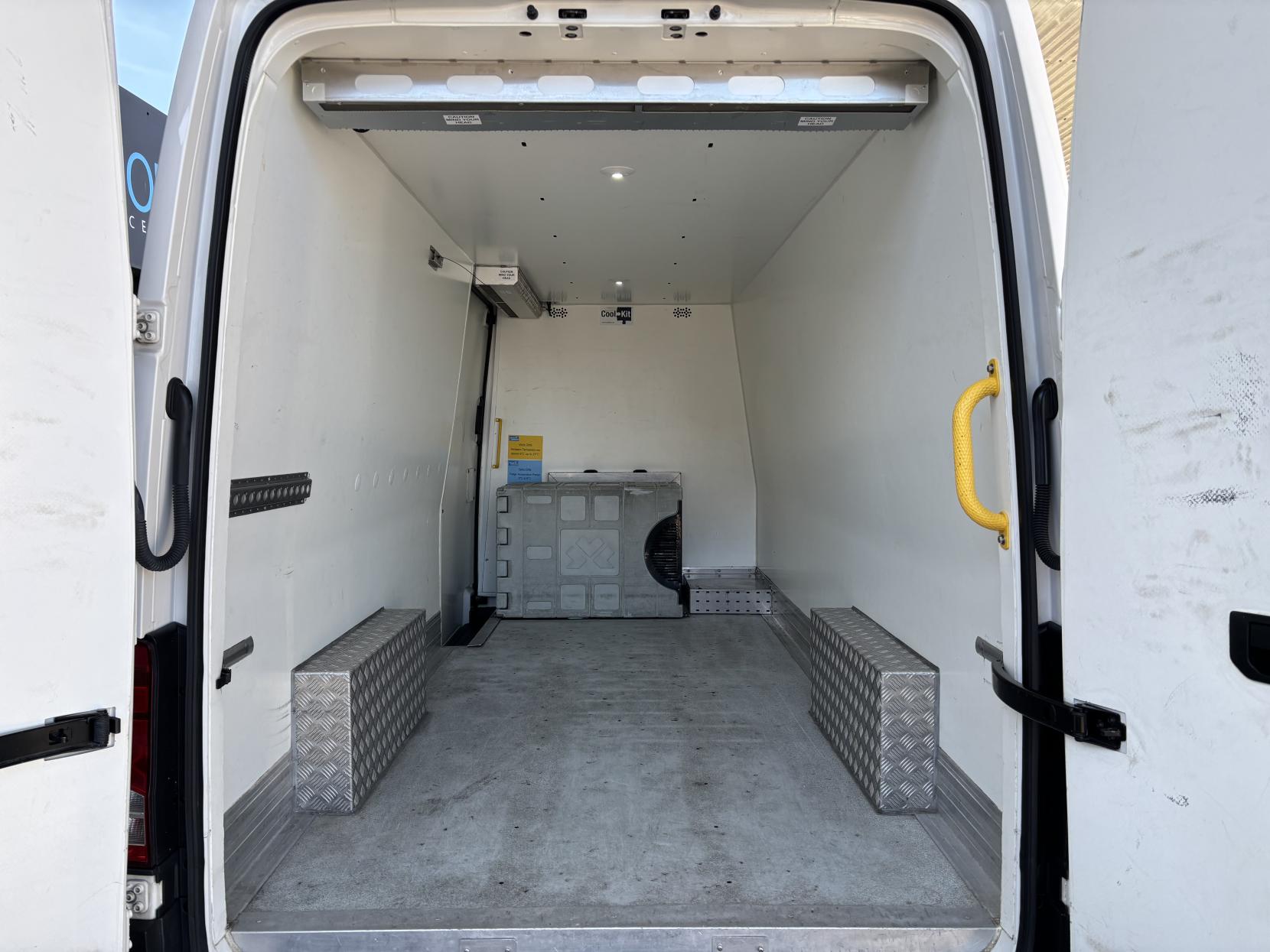 Volkswagen Crafter Refrigerated fridge 2.0 TDI CR35 Startline Panel Van 5dr Diesel Manual FWD LWB High Roof Euro 6 (s/s) (140 ps)