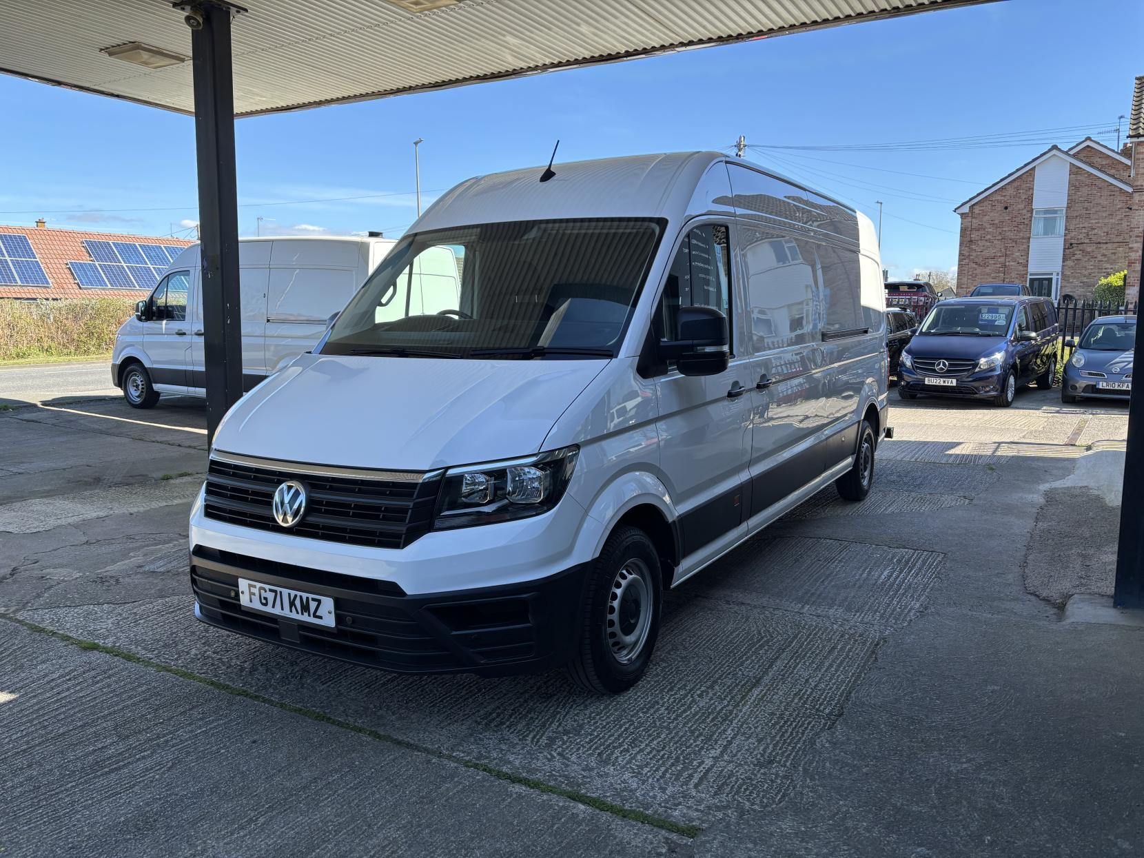 Volkswagen Crafter Refrigerated fridge 2.0 TDI CR35 Startline Panel Van 5dr Diesel Manual FWD LWB High Roof Euro 6 (s/s) (140 ps)