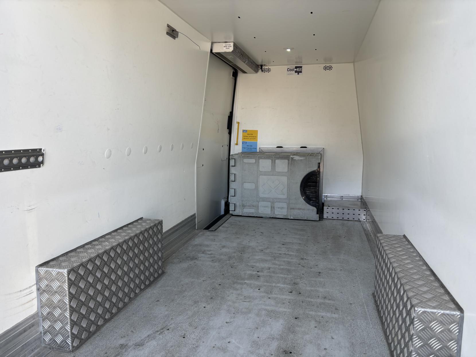 Volkswagen Crafter Refrigerated fridge 2.0 TDI CR35 Startline Panel Van 5dr Diesel Manual FWD LWB High Roof Euro 6 (s/s) (140 ps)