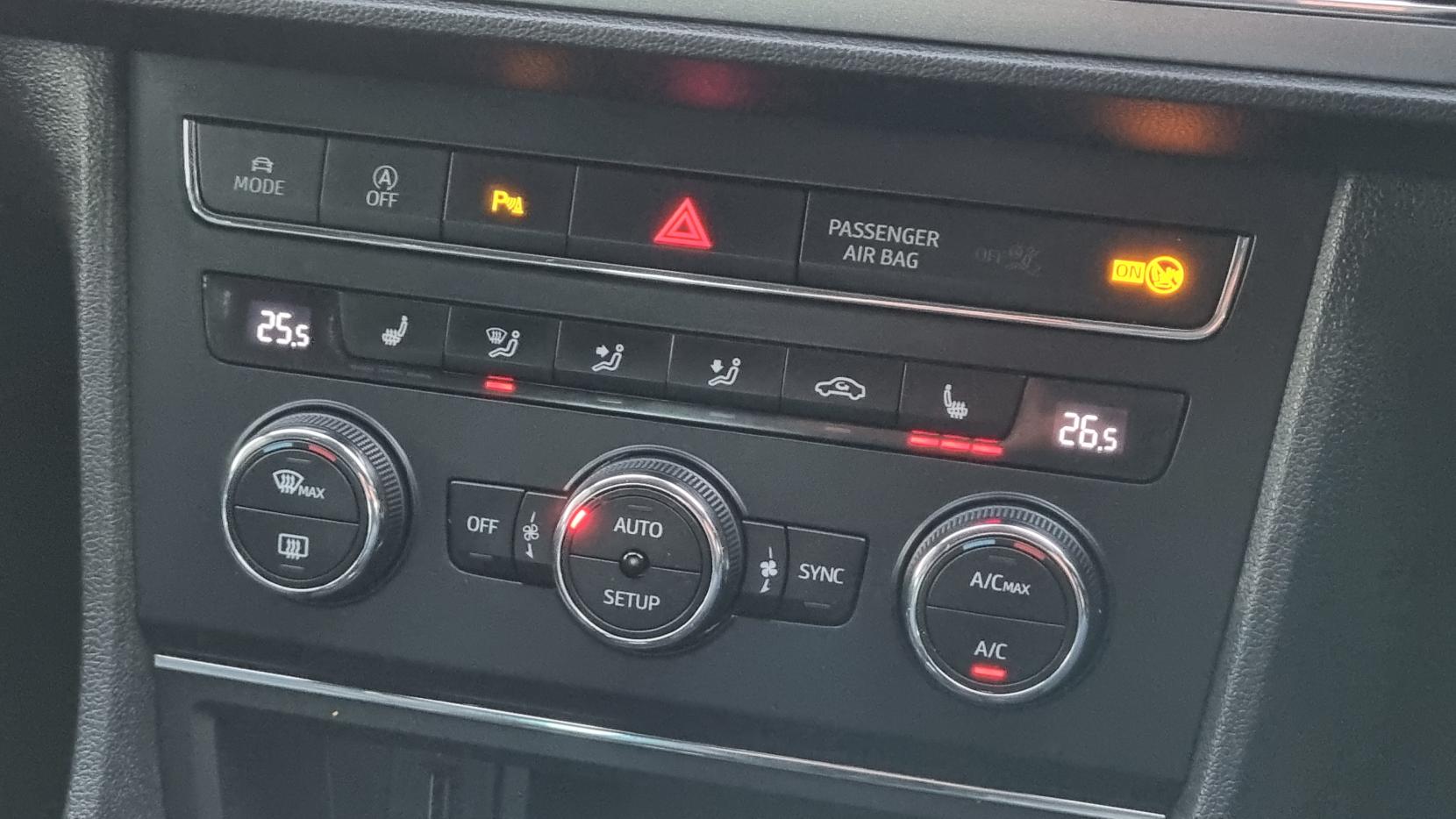 SEAT Leon 1.4 EcoTSI FR Hatchback 5dr Petrol Manual Euro 6 (s/s) (150 ps)