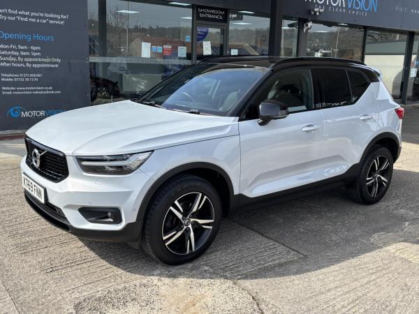 Volvo XC40 1.5 T3 R-Design SUV 5dr Petrol Manual Euro 6 (s/s) (163 ps)