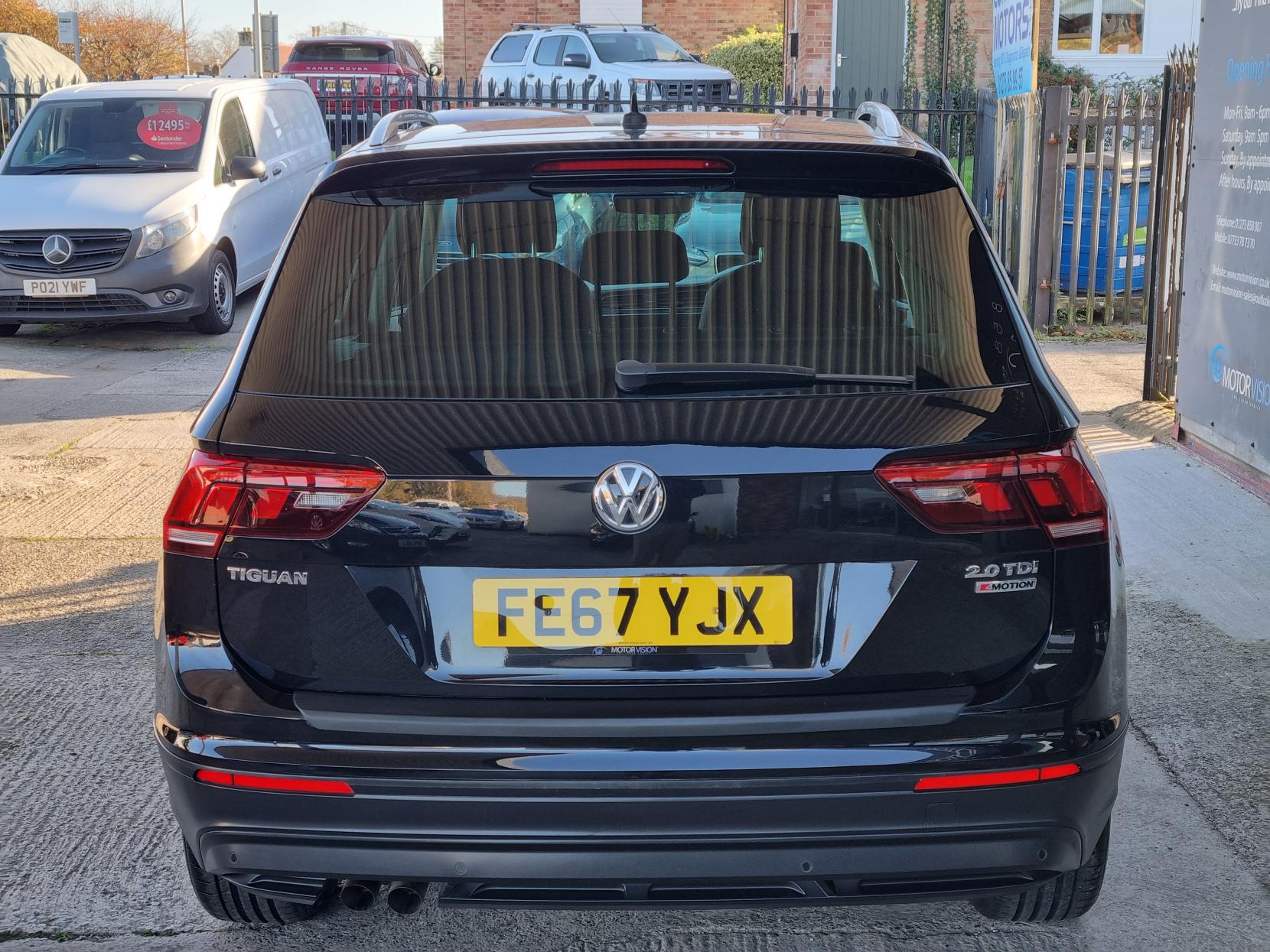 Volkswagen Tiguan 2.0 TDI SE Navigation SUV 5dr Diesel Manual 4Motion Euro 6 (s/s) (150 ps)