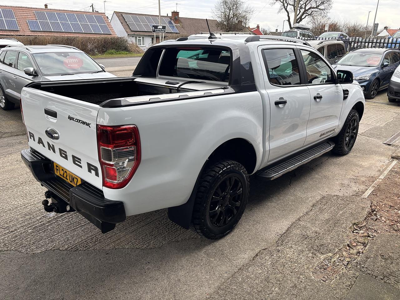 Ford Ranger 2.0 EcoBlue Wildtrak Pickup Double Cab 4dr Diesel Auto 4WD Euro 6 (s/s) (213 ps)