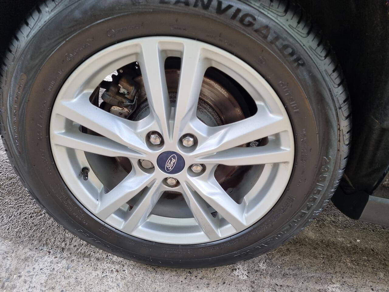 Ford Galaxy 2.0 EcoBlue Titanium MPV 5dr Diesel Auto Euro 6 (s/s) (150 ps)