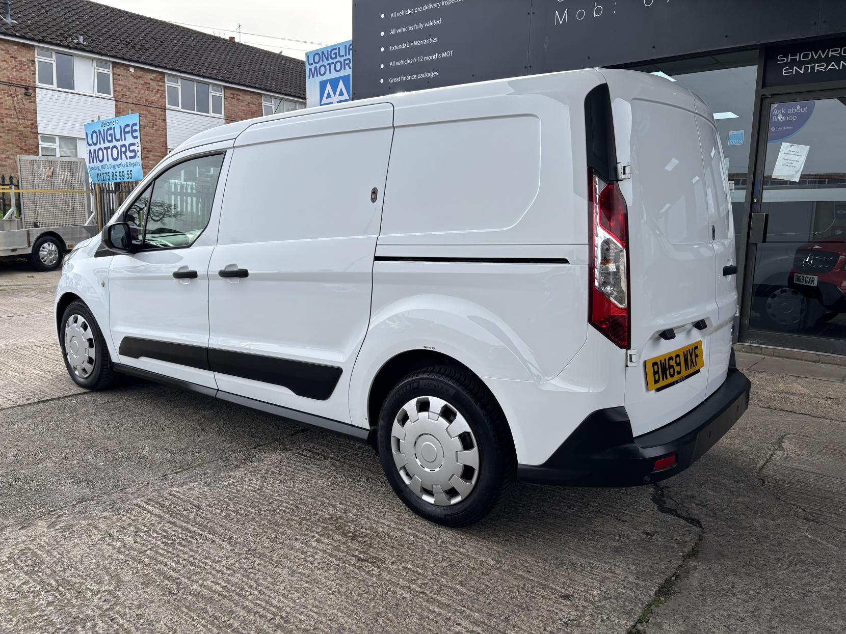 Ford Transit Connect 1.5 240 EcoBlue Trend Panel Van 5dr Diesel Auto L2 Euro 6 (s/s) (120 ps)