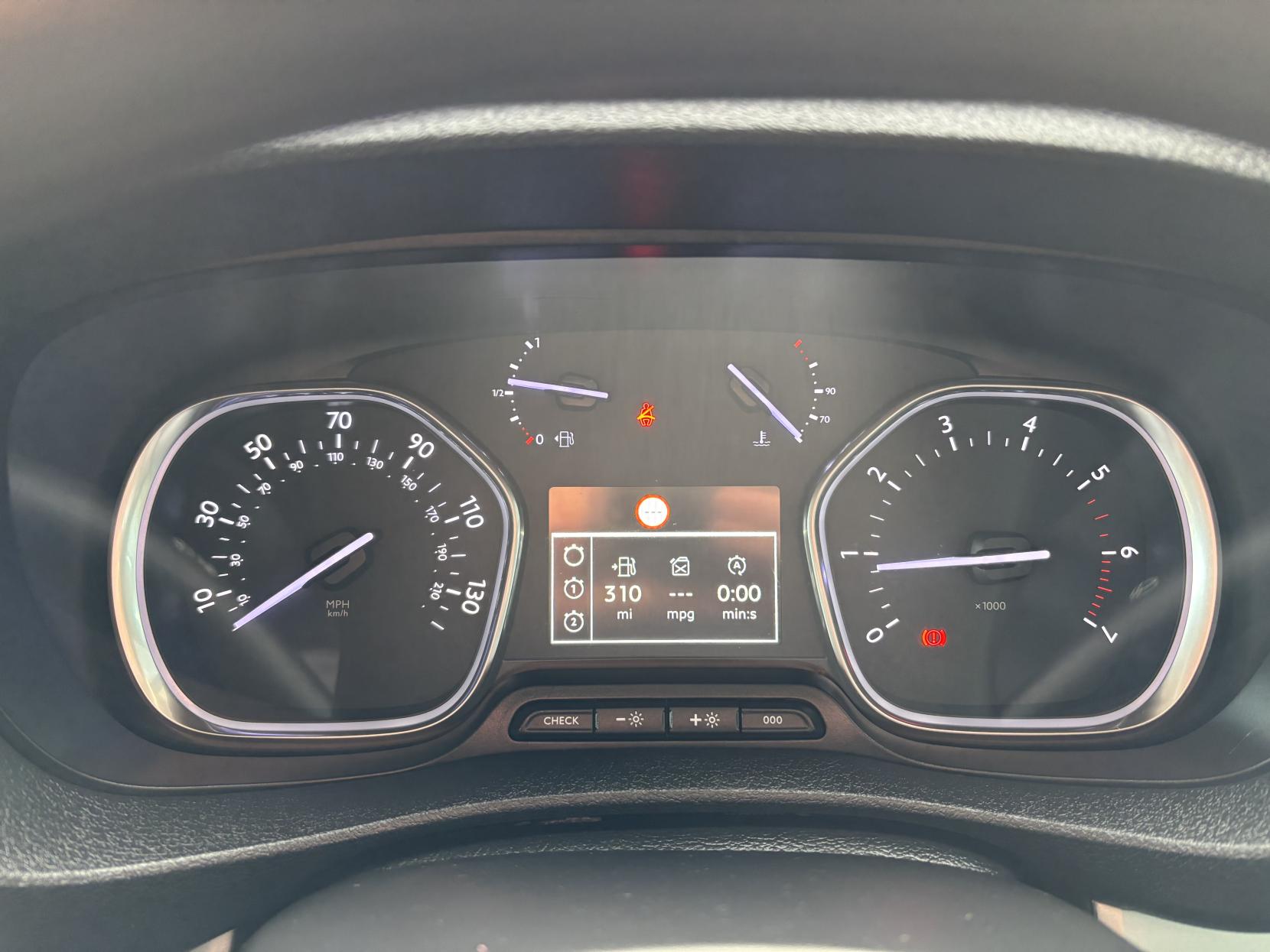 Toyota PROACE Verso 1.5D Shuttle Medium MPV 5dr Diesel Manual MWB Euro 6 (s/s) (9 Seat) (120 ps)