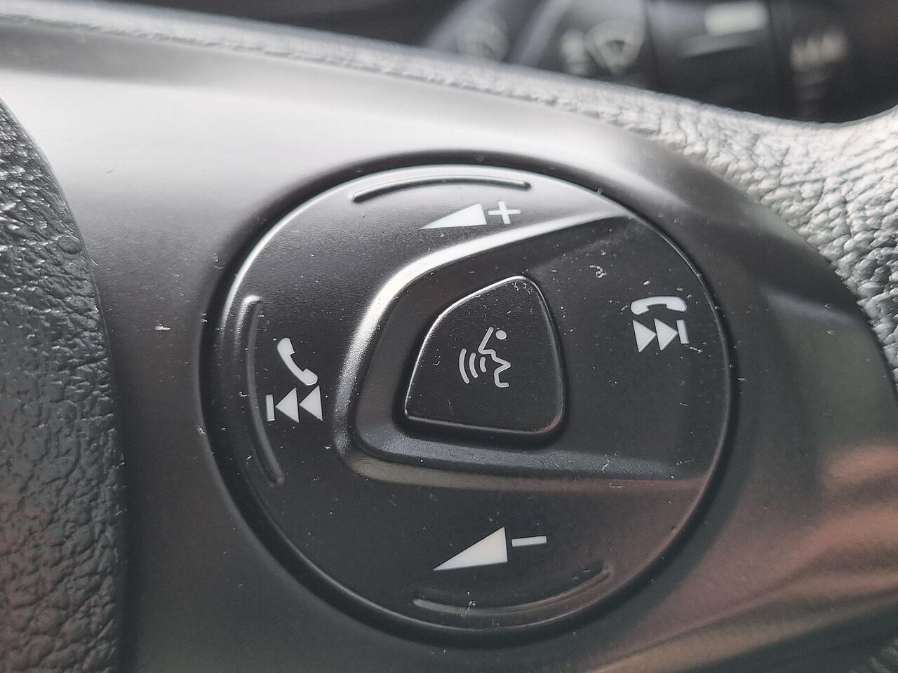 Ford Transit Connect 1.5 240 EcoBlue Trend Panel Van 5dr Diesel Auto L2 Euro 6 (s/s) (120 ps)