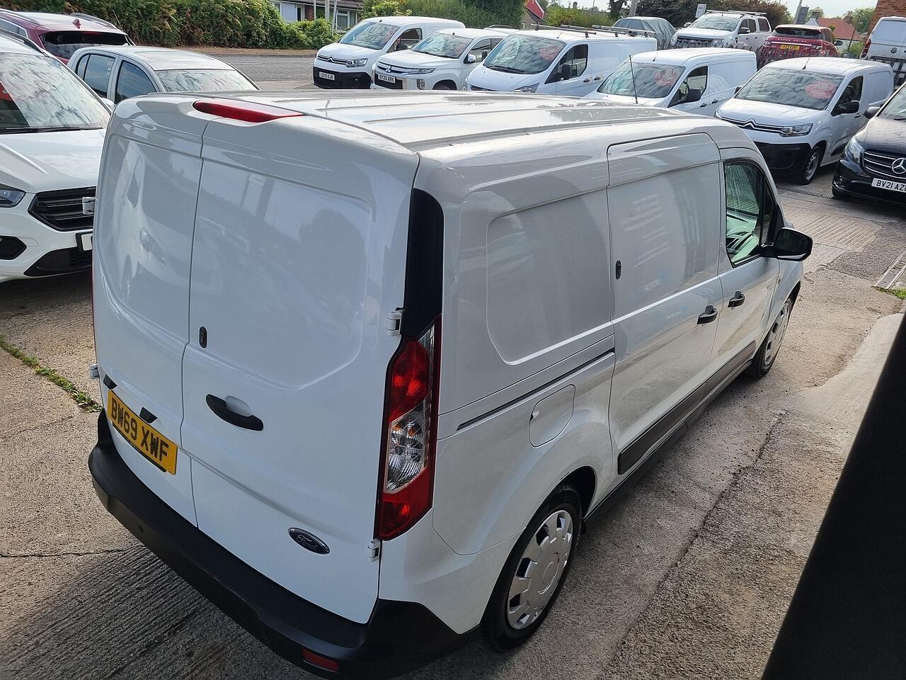 Ford Transit Connect 1.5 240 EcoBlue Trend Panel Van 5dr Diesel Auto L2 Euro 6 (s/s) (120 ps)