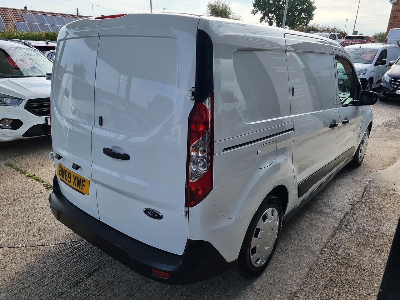 Ford Transit Connect 1.5 240 EcoBlue Trend Panel Van 5dr Diesel Auto L2 Euro 6 (s/s) (120 ps)