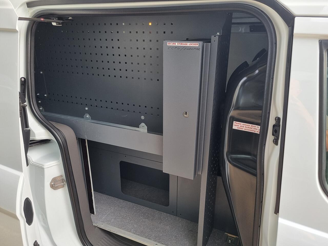 Ford Transit Connect 1.5 240 EcoBlue Trend Panel Van 5dr Diesel Auto L2 Euro 6 (s/s) (120 ps)