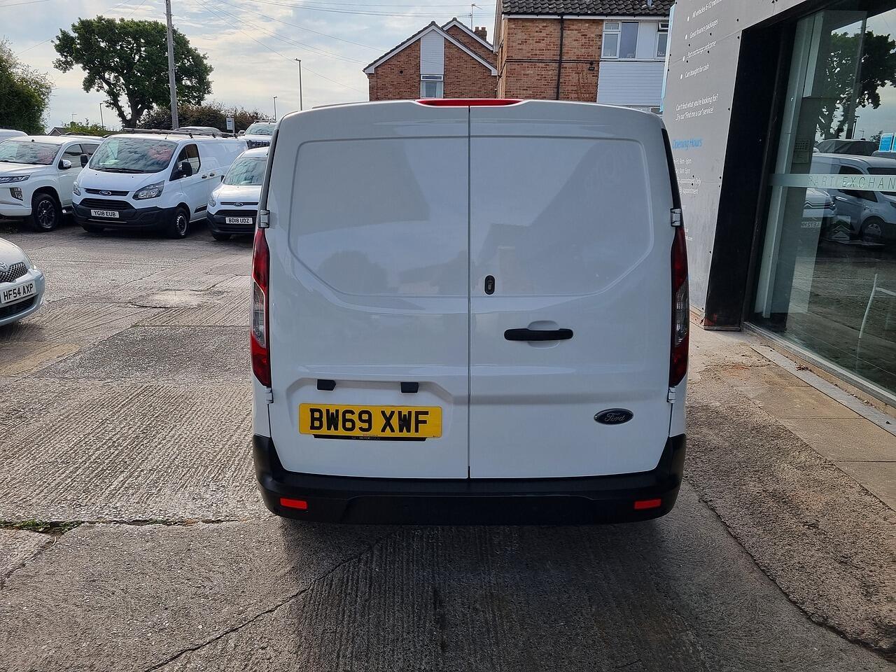 Ford Transit Connect 1.5 240 EcoBlue Trend Panel Van 5dr Diesel Auto L2 Euro 6 (s/s) (120 ps)