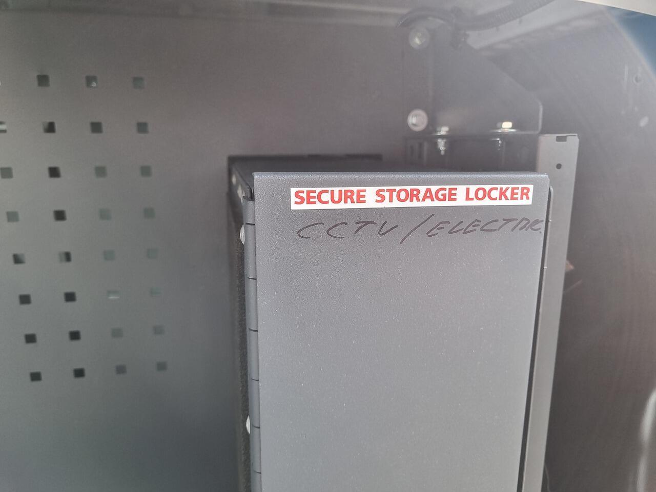 Ford Transit Connect 1.5 240 EcoBlue Trend Panel Van 5dr Diesel Auto L2 Euro 6 (s/s) (120 ps)