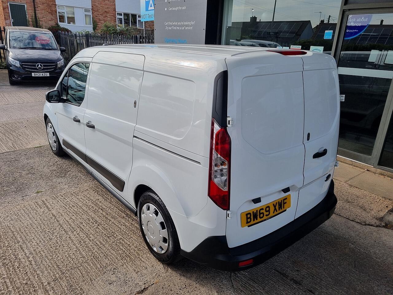 Ford Transit Connect 1.5 240 EcoBlue Trend Panel Van 5dr Diesel Auto L2 Euro 6 (s/s) (120 ps)