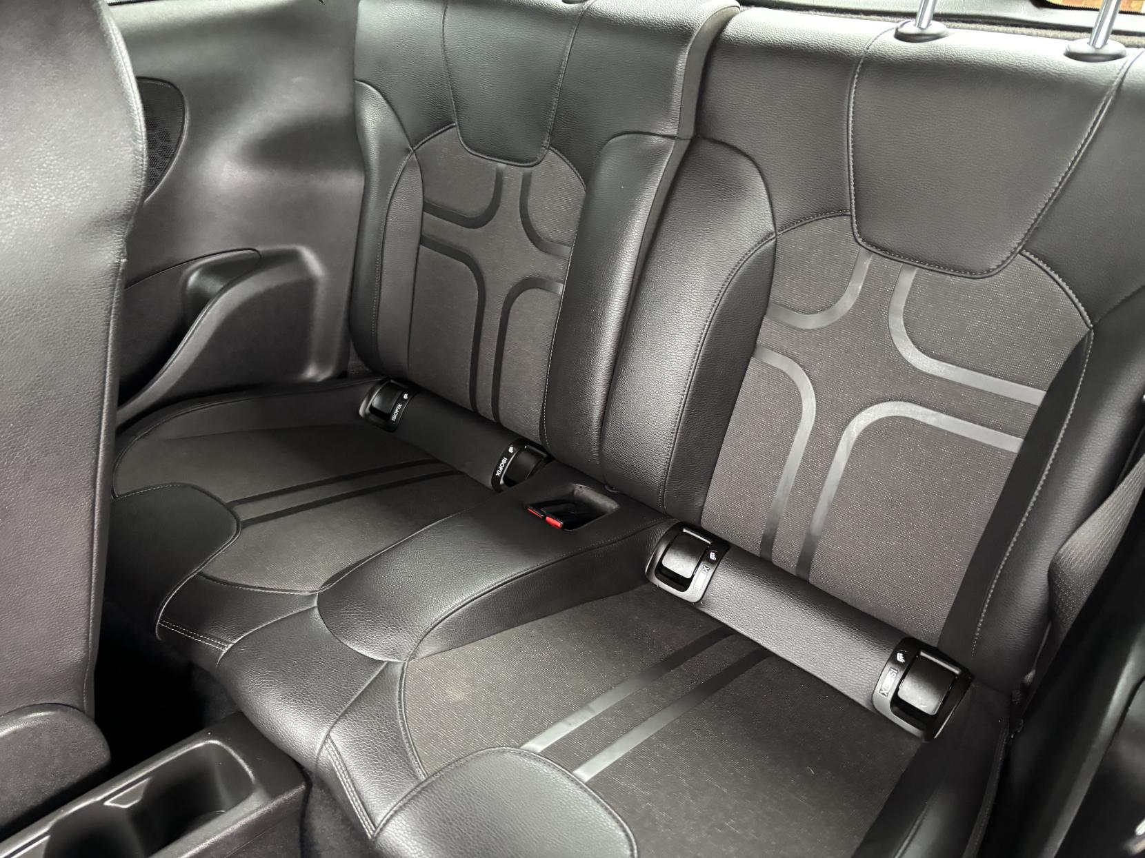 Vauxhall ADAM 1.2i SLAM Hatchback 3dr Petrol Manual Euro 6 (70 ps)