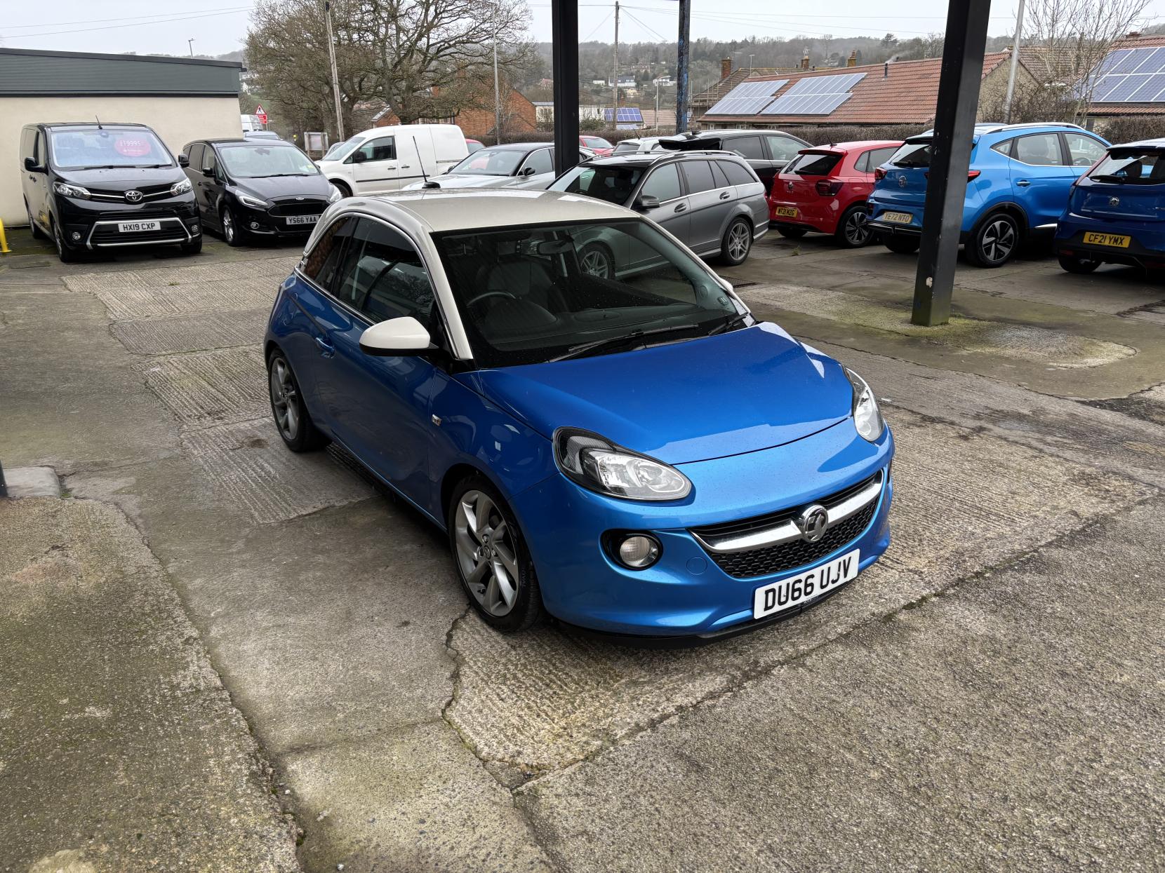 Vauxhall ADAM 1.2i SLAM Hatchback 3dr Petrol Manual Euro 6 (70 ps)