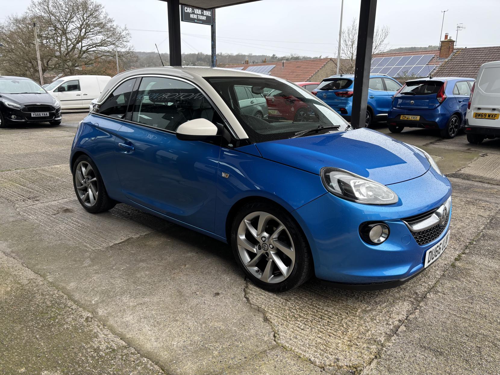Vauxhall ADAM 1.2i SLAM Hatchback 3dr Petrol Manual Euro 6 (70 ps)