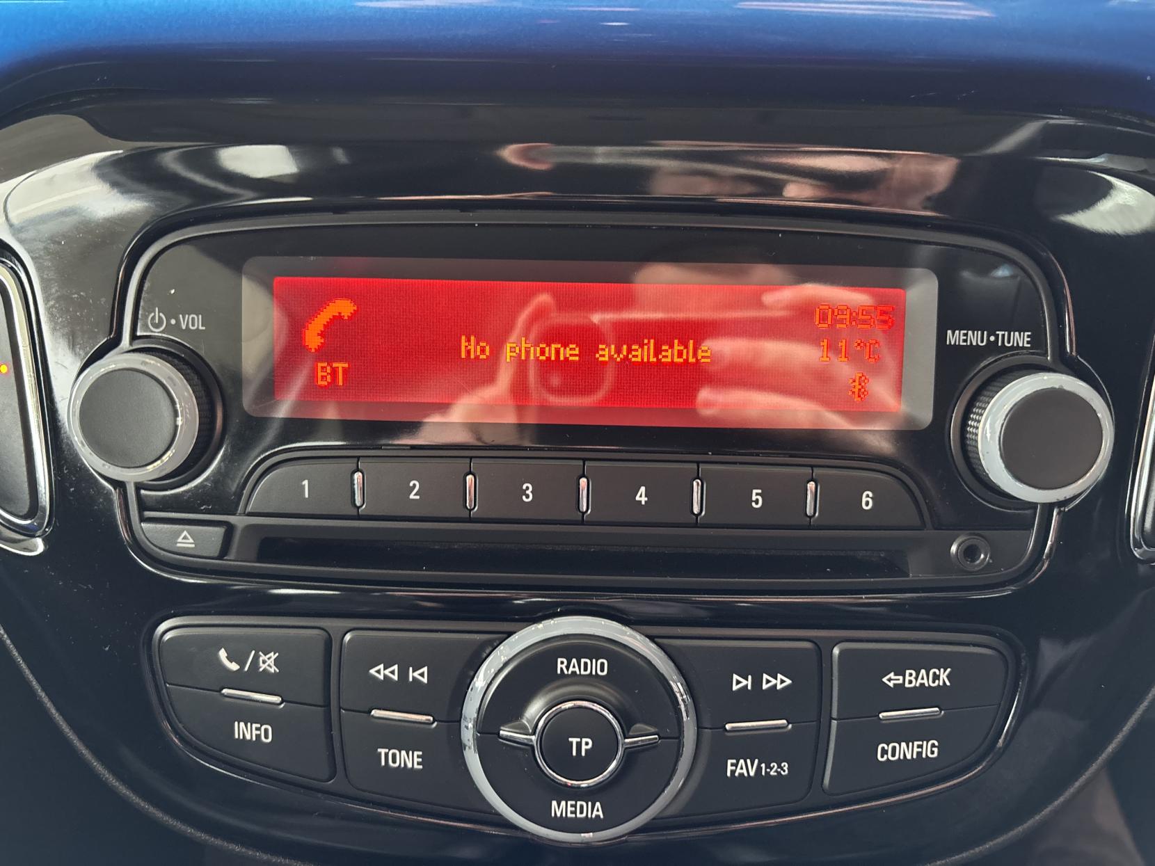 Vauxhall ADAM 1.2i SLAM Hatchback 3dr Petrol Manual Euro 6 (70 ps)