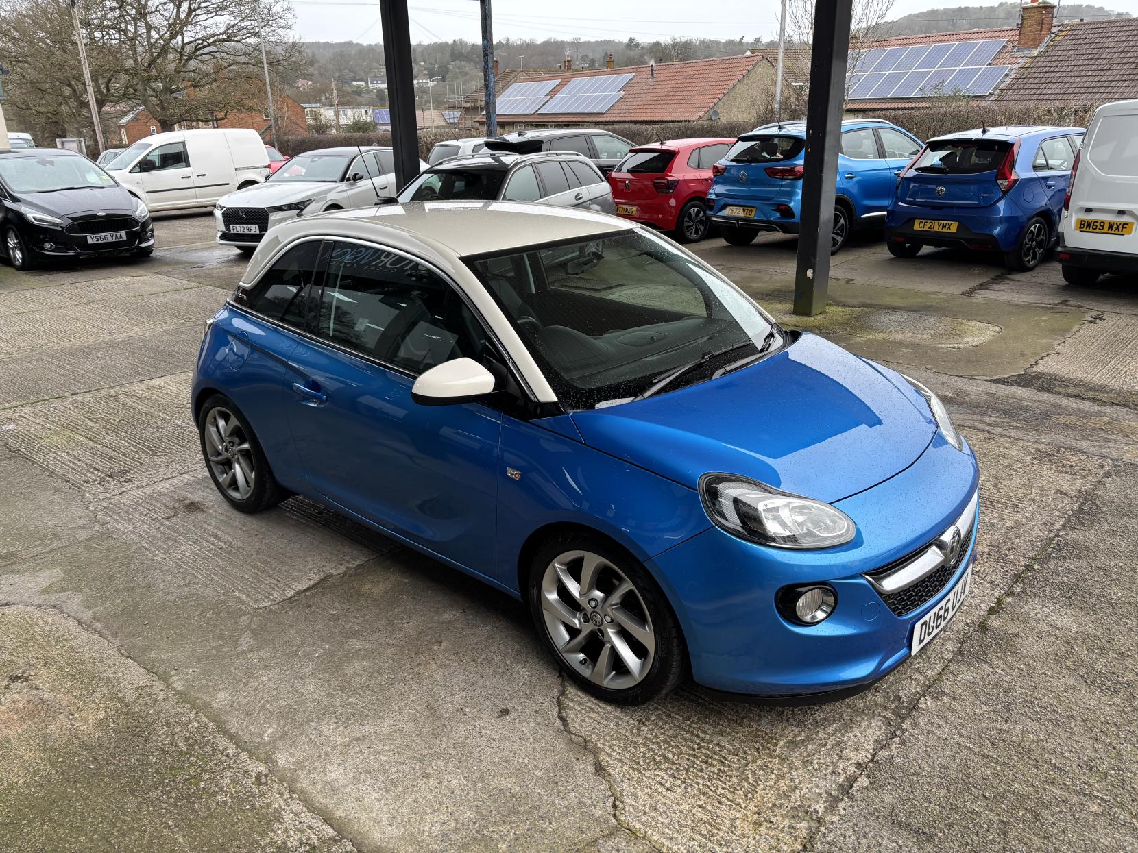 Vauxhall ADAM 1.2i SLAM Hatchback 3dr Petrol Manual Euro 6 (70 ps)