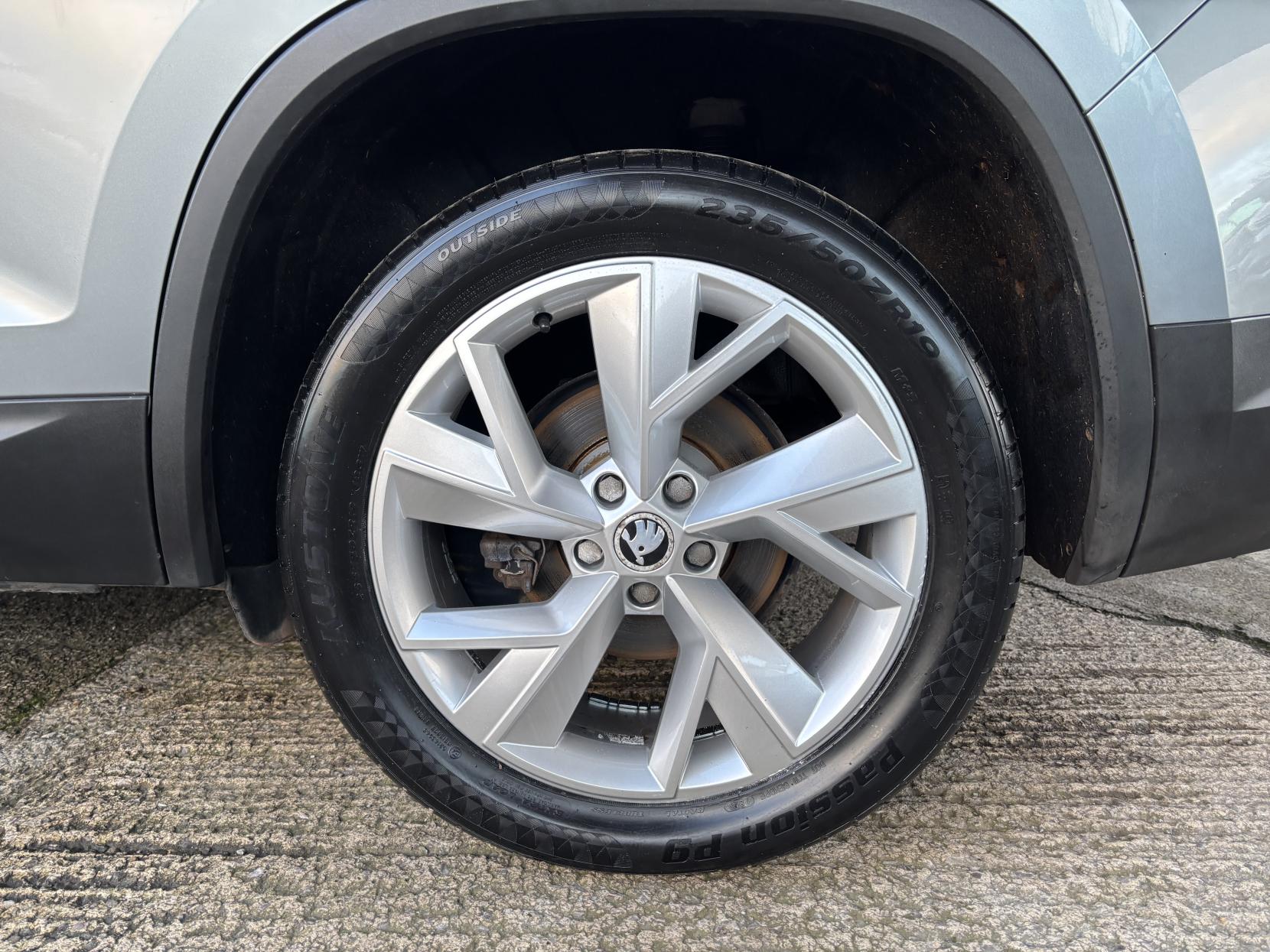 Skoda Kodiaq 2.0 TSI Edition SUV 5dr Petrol DSG 4WD Euro 6 (s/s) (7 Seat) (180 ps)