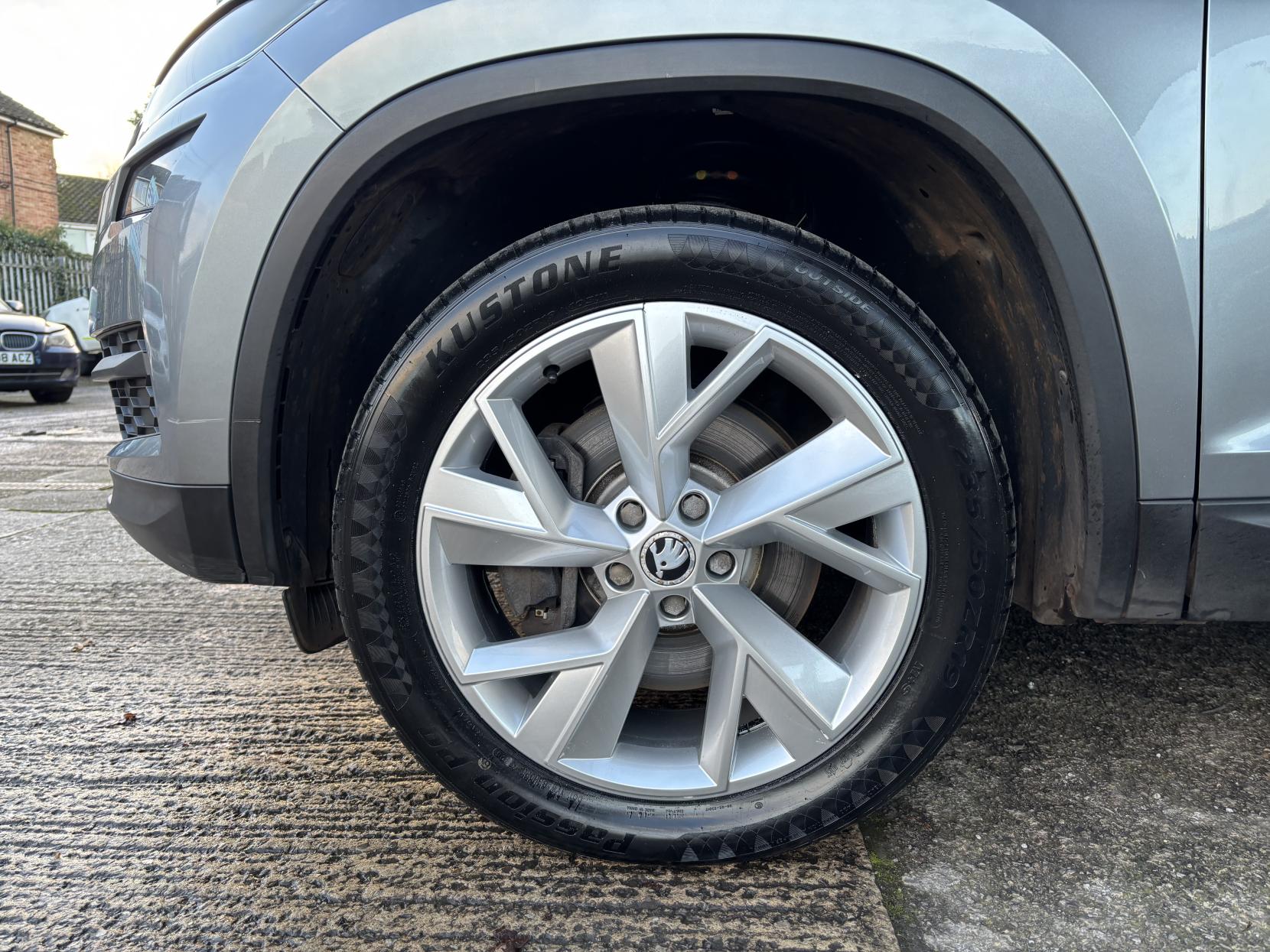 Skoda Kodiaq 2.0 TSI Edition SUV 5dr Petrol DSG 4WD Euro 6 (s/s) (7 Seat) (180 ps)