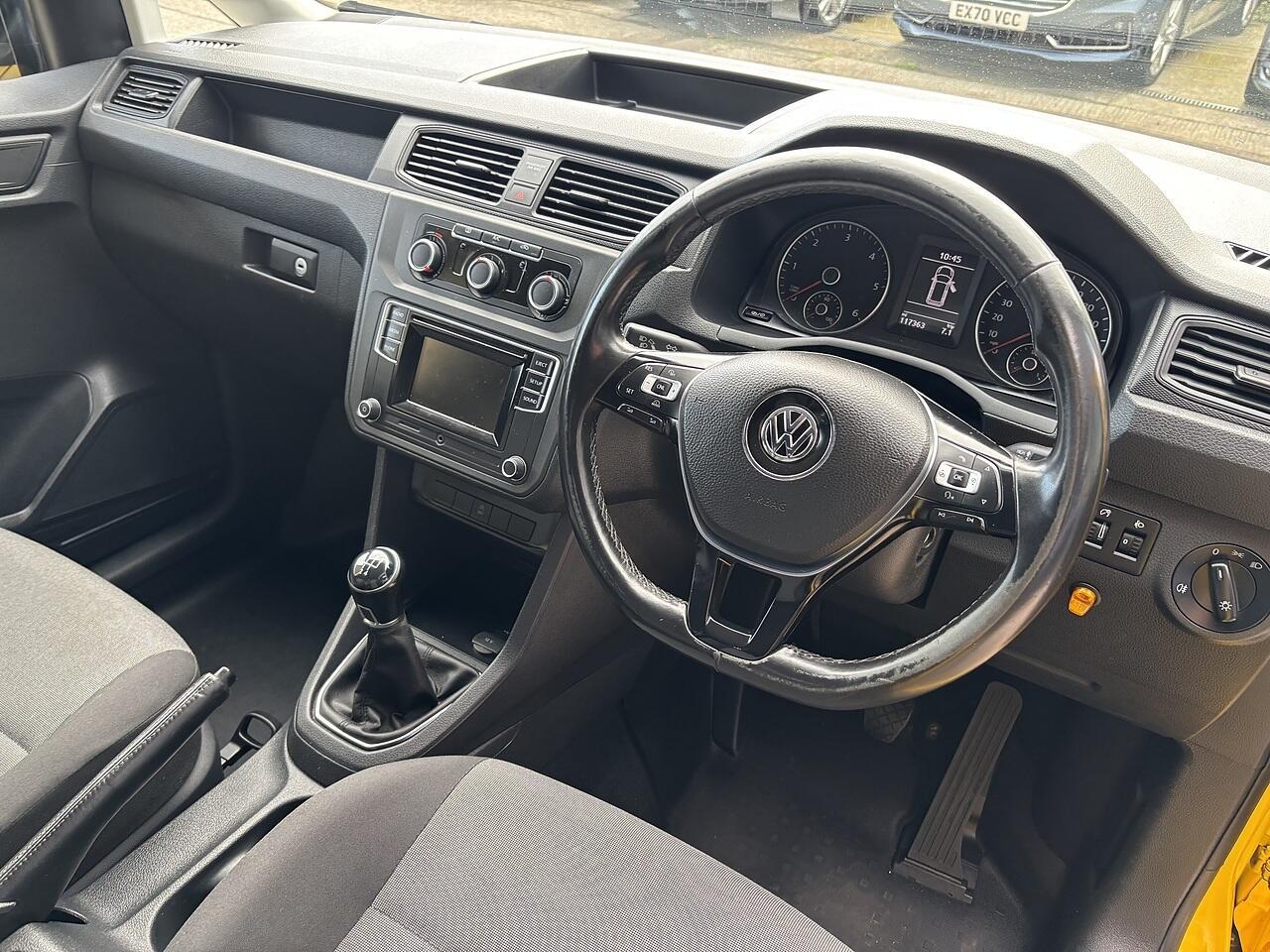 Volkswagen Caddy 2.0 TDI C20 BlueMotion Tech Trendline Panel Van 5dr Diesel Manual SWB Euro 6 (s/s) (102 ps)