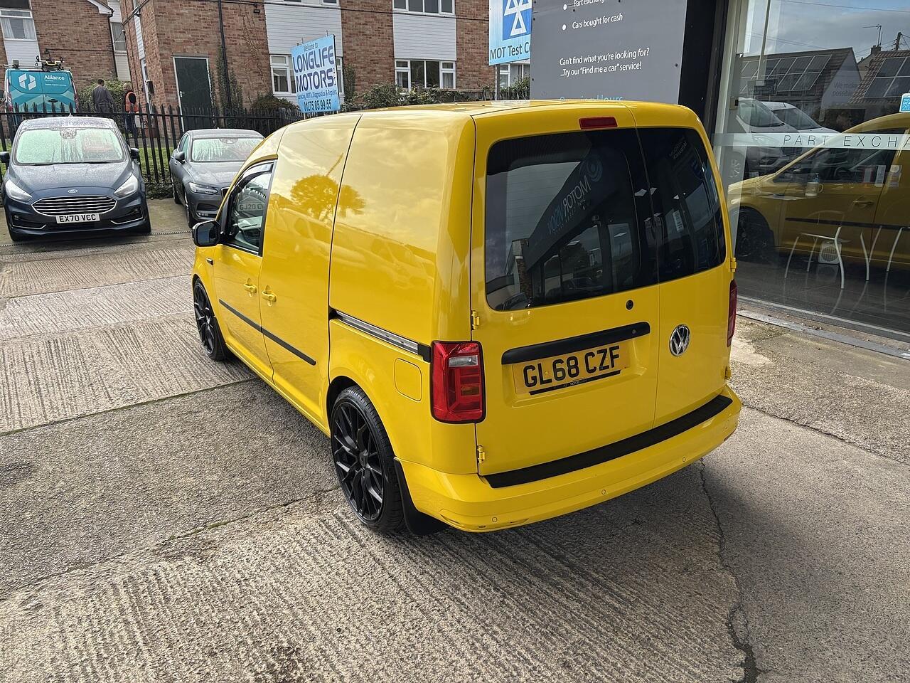 Volkswagen Caddy 2.0 TDI C20 BlueMotion Tech Trendline Panel Van 5dr Diesel Manual SWB Euro 6 (s/s) (102 ps)