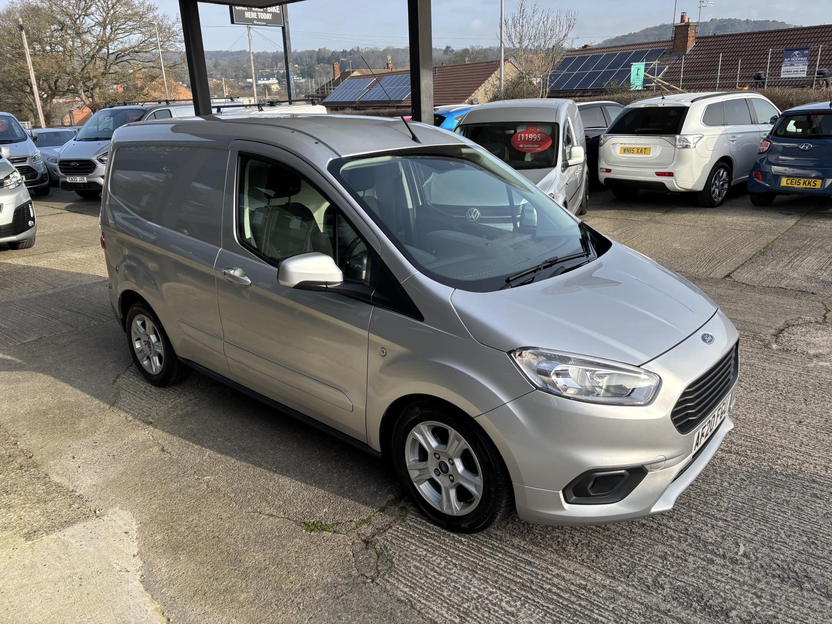 Ford Transit Courier 1.5 TDCi Limited Panel Van 5dr Diesel Manual L1 Euro 6 (100 ps)