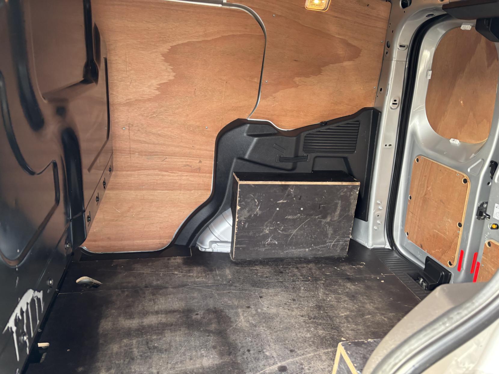 Ford Transit Courier 1.5 TDCi Limited Panel Van 5dr Diesel Manual L1 Euro 6 (100 ps)