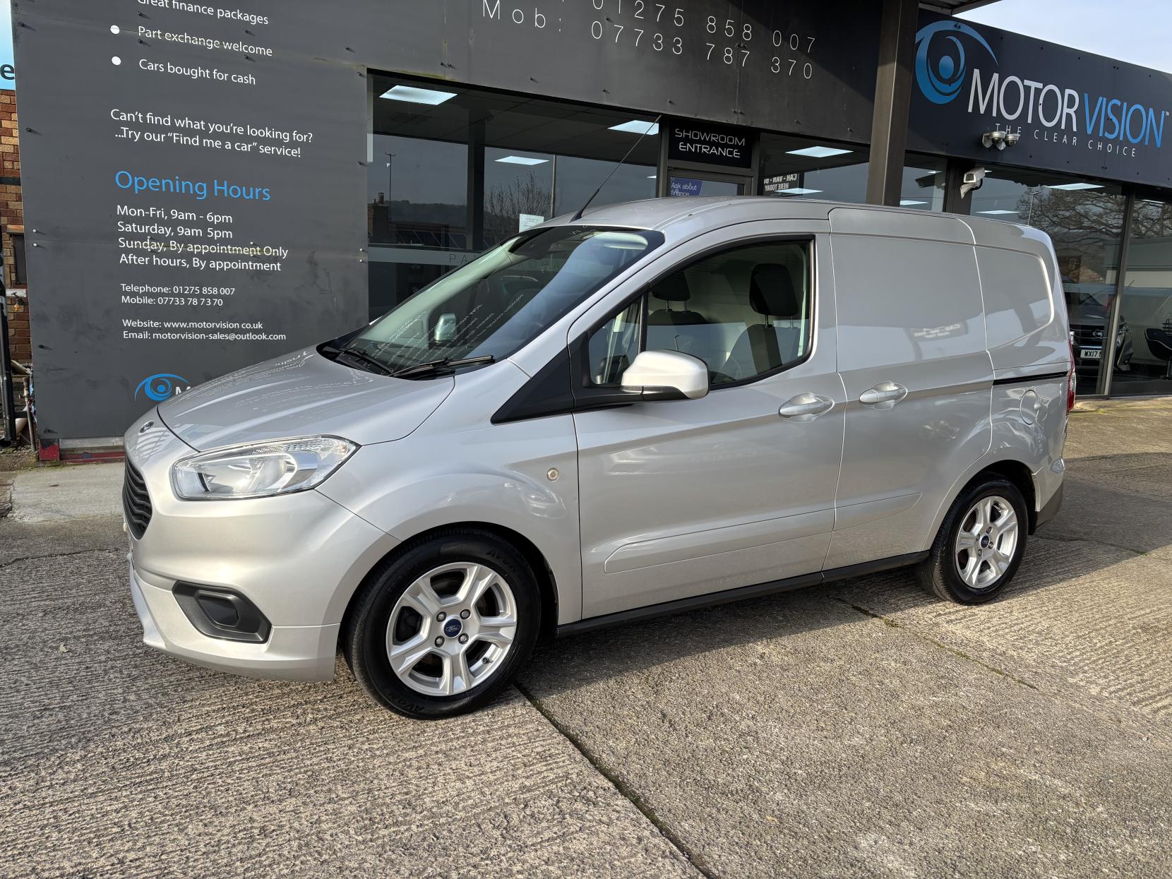 Ford Transit Courier 1.5 TDCi Limited Panel Van 5dr Diesel Manual L1 Euro 6 (100 ps)