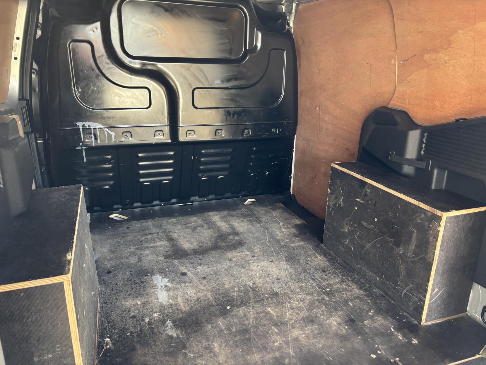 Ford Transit Courier 1.5 TDCi Limited Panel Van 5dr Diesel Manual L1 Euro 6 (100 ps)