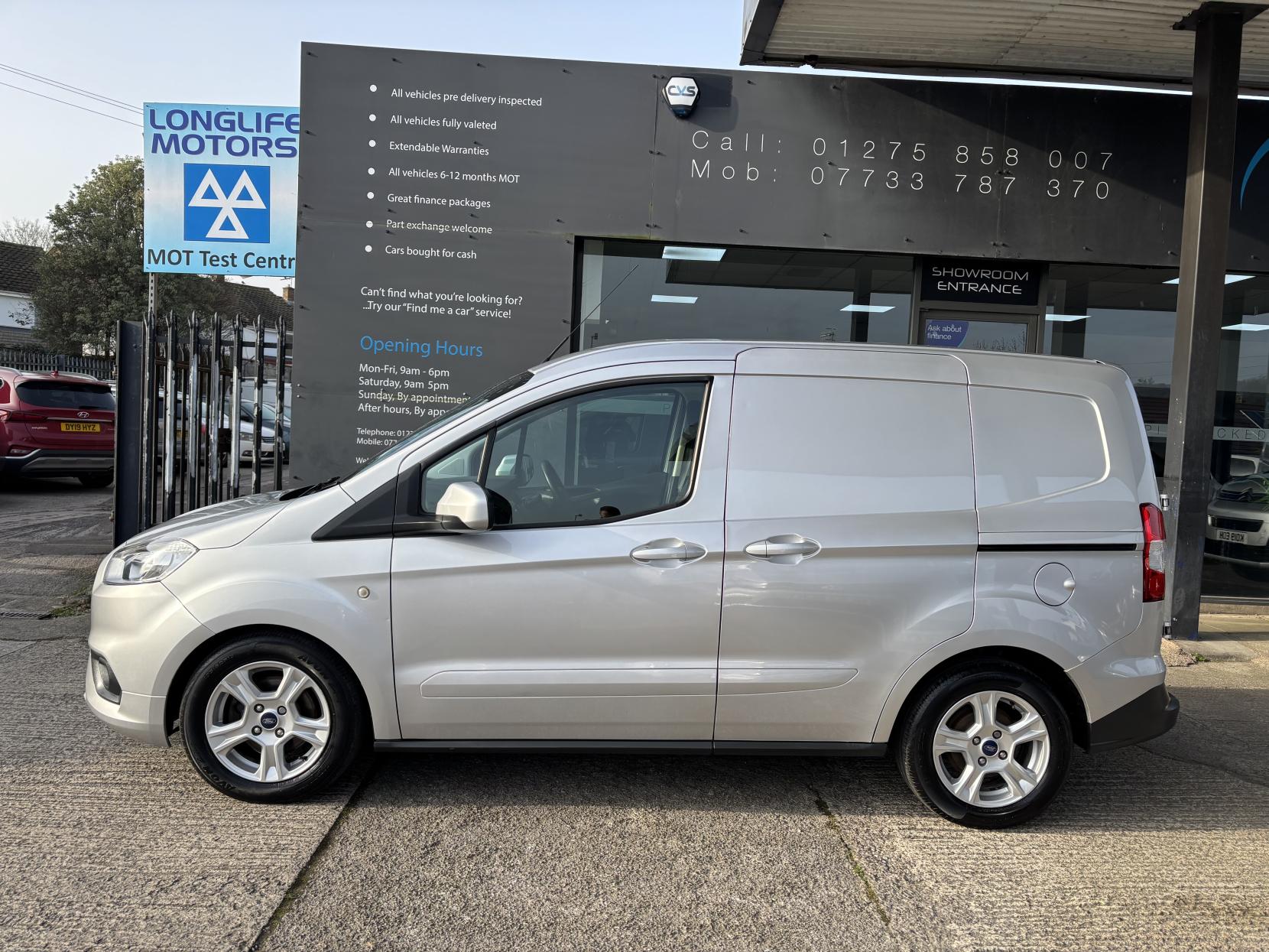 Ford Transit Courier 1.5 TDCi Limited Panel Van 5dr Diesel Manual L1 Euro 6 (100 ps)