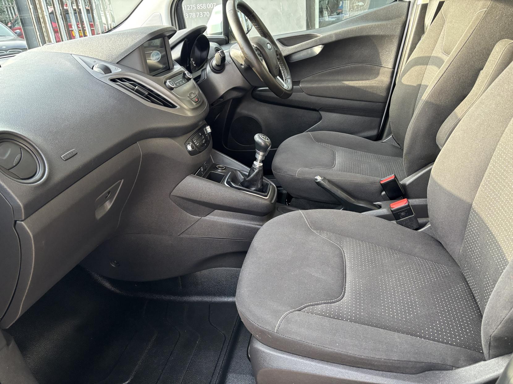 Ford Transit Courier 1.5 TDCi Limited Panel Van 5dr Diesel Manual L1 Euro 6 (100 ps)