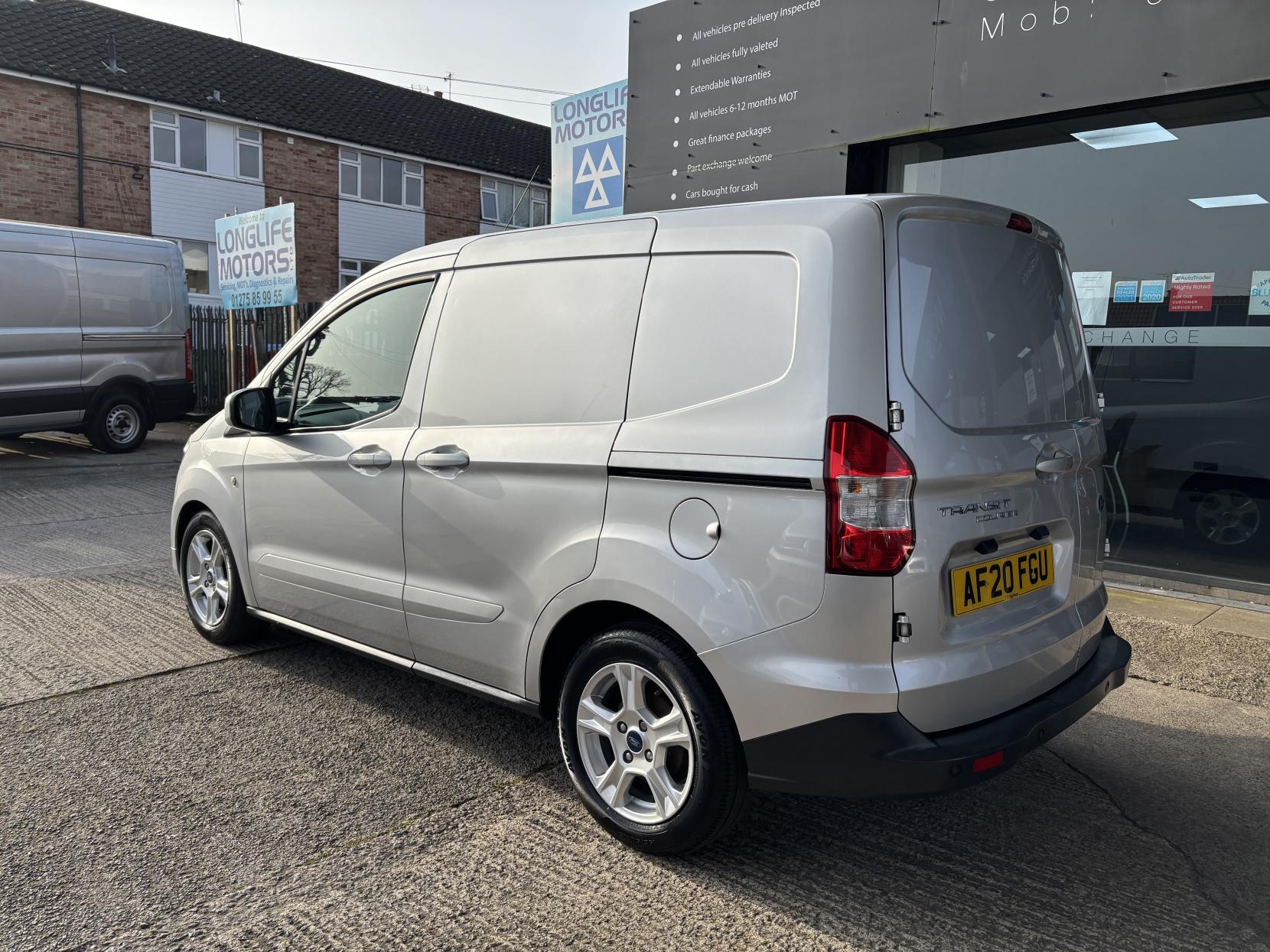 Ford Transit Courier 1.5 TDCi Limited Panel Van 5dr Diesel Manual L1 Euro 6 (100 ps)