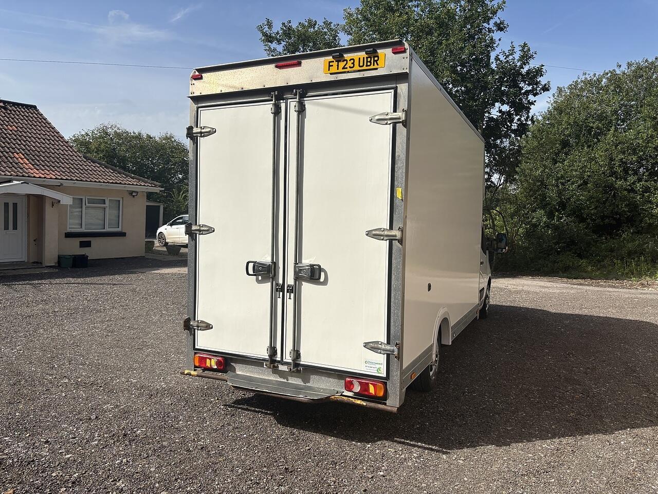 Nissan Interstar 2.0 dCi 35 Acenta Luton 4dr Diesel Manual L3 Euro 6 (s/s) (130 ps)