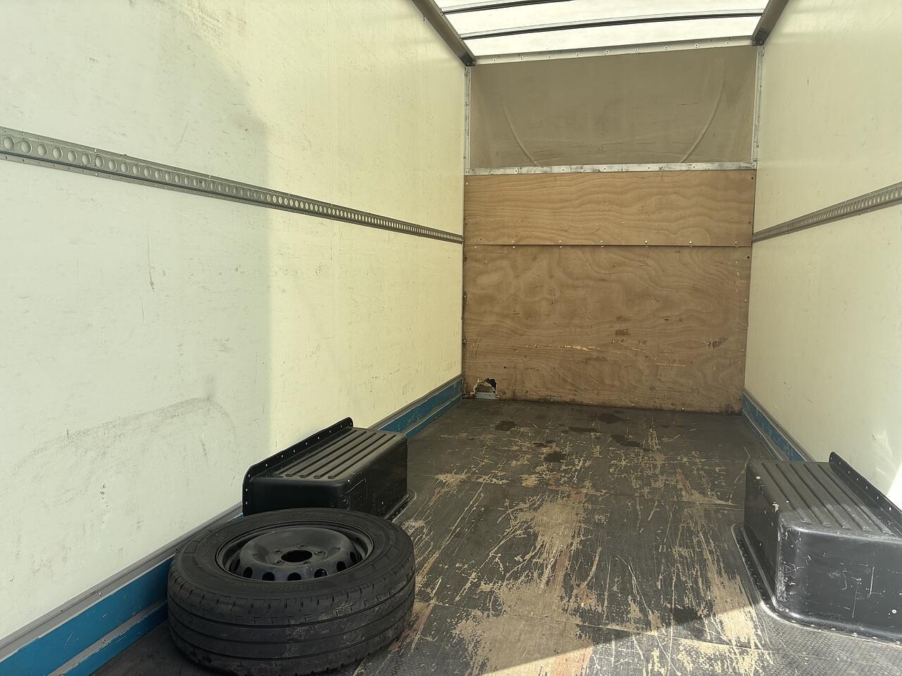 Nissan Interstar 2.0 dCi 35 Acenta Luton 4dr Diesel Manual L3 Euro 6 (s/s) (130 ps)