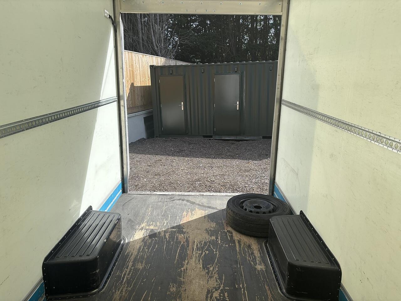 Nissan Interstar 2.0 dCi 35 Acenta Luton 4dr Diesel Manual L3 Euro 6 (s/s) (130 ps)