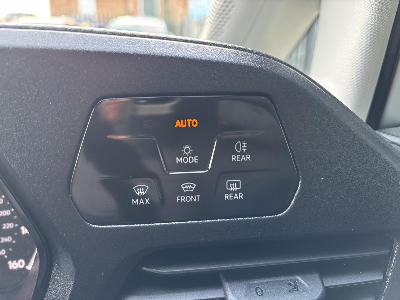 Volkswagen Caddy 2.0 TDI C20 Commerce Pro Panel Van 5dr Diesel Manual SWB Euro 6 (s/s) (102 ps)