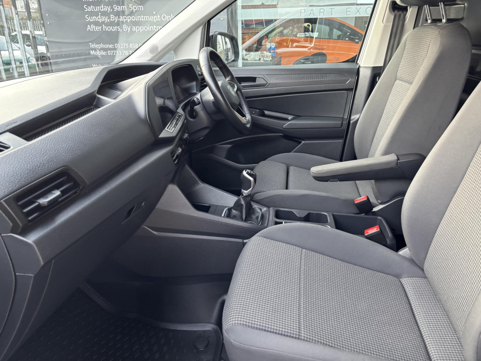 Volkswagen Caddy 2.0 TDI C20 Commerce Pro Panel Van 5dr Diesel Manual SWB Euro 6 (s/s) (102 ps)