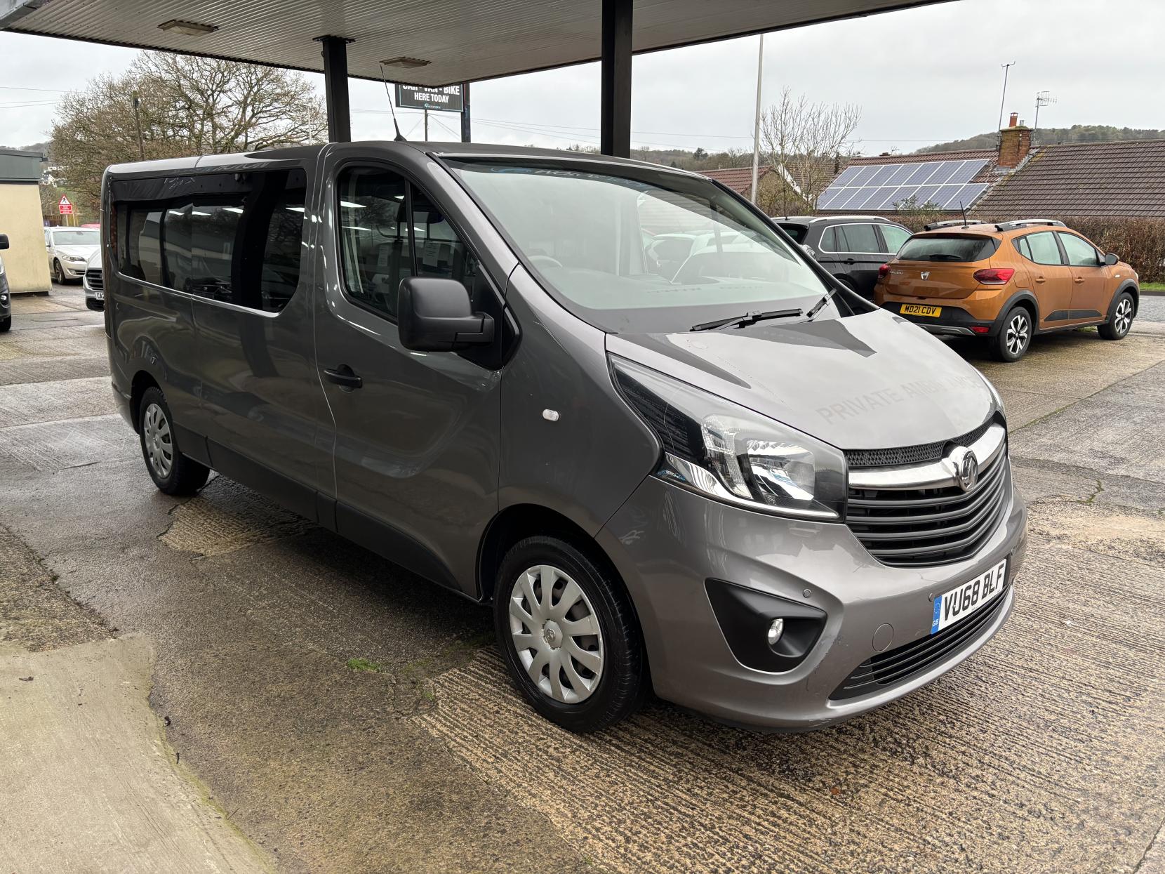 Vauxhall Vivaro 1.6 CDTi 2900 BiTurbo ecoTEC Sportive Panel Van 5dr Diesel Manual L2 H1 Euro 6 (s/s) (125 ps)