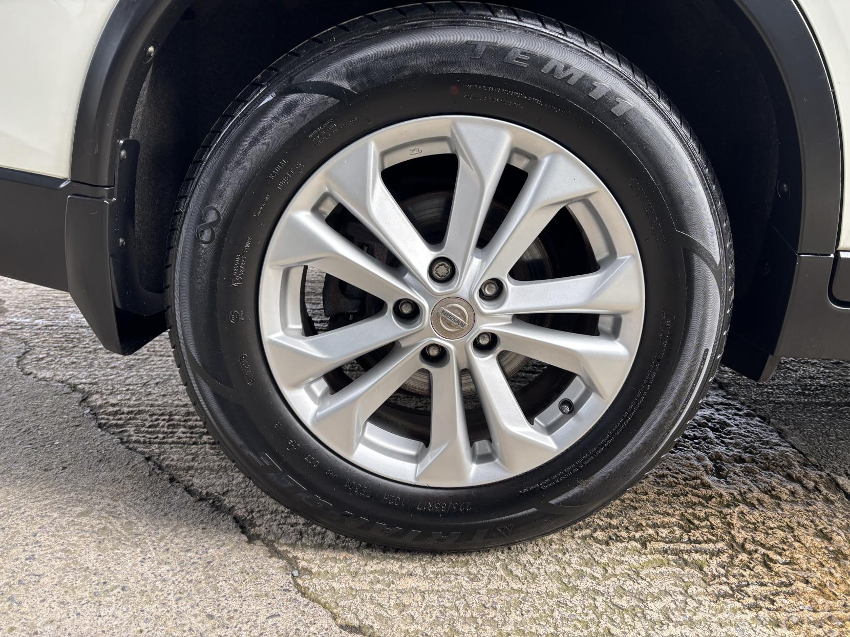 Nissan X-Trail 1.6 dCi Tekna SUV 5dr Diesel Manual Euro 6 (s/s) (130 ps)